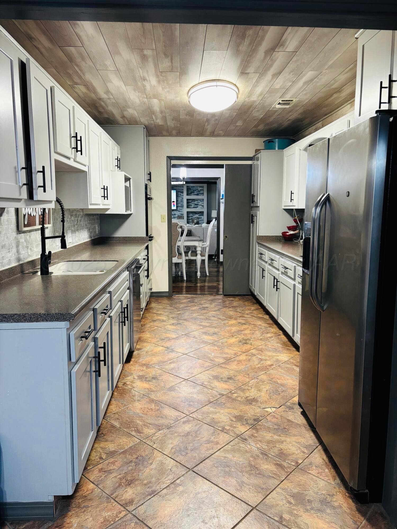 716 S Dressen Street, Spearman, Texas image 10