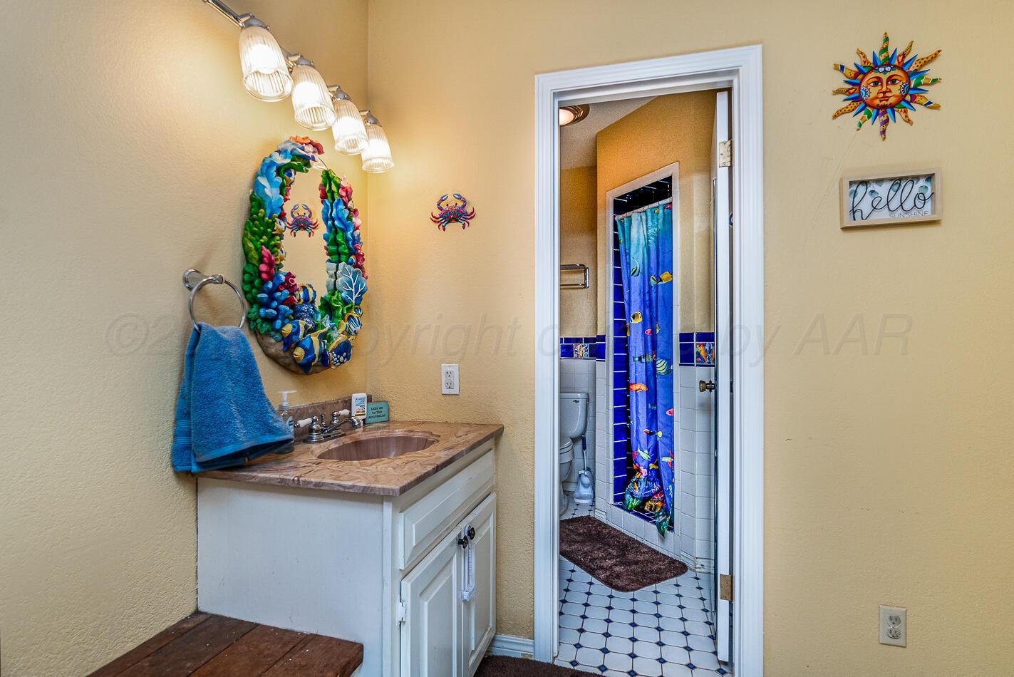 1900 Hemlock Street, Borger, Alaska image 37