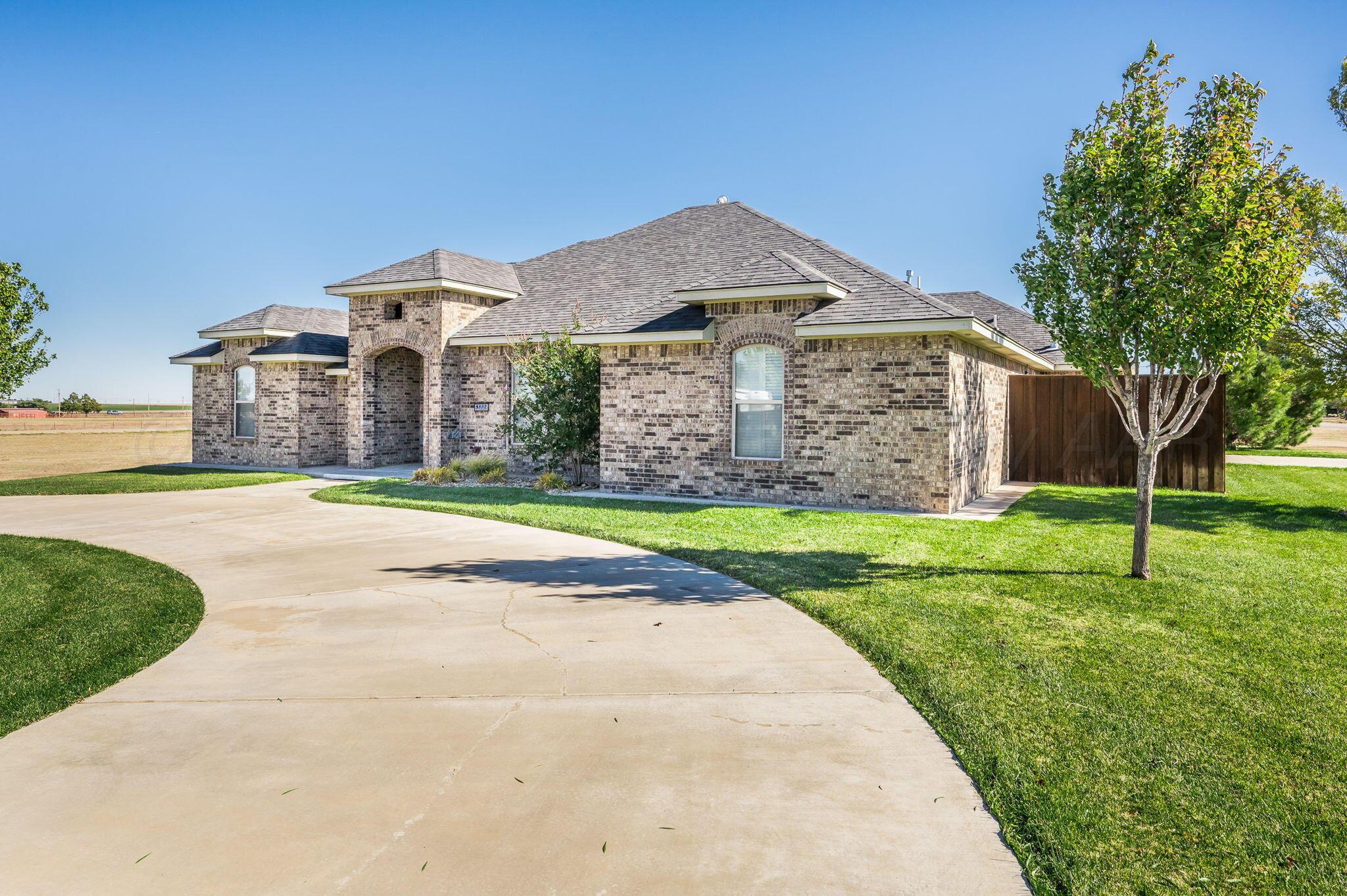 100 N Pratt Street #3, Claude, Texas image 3