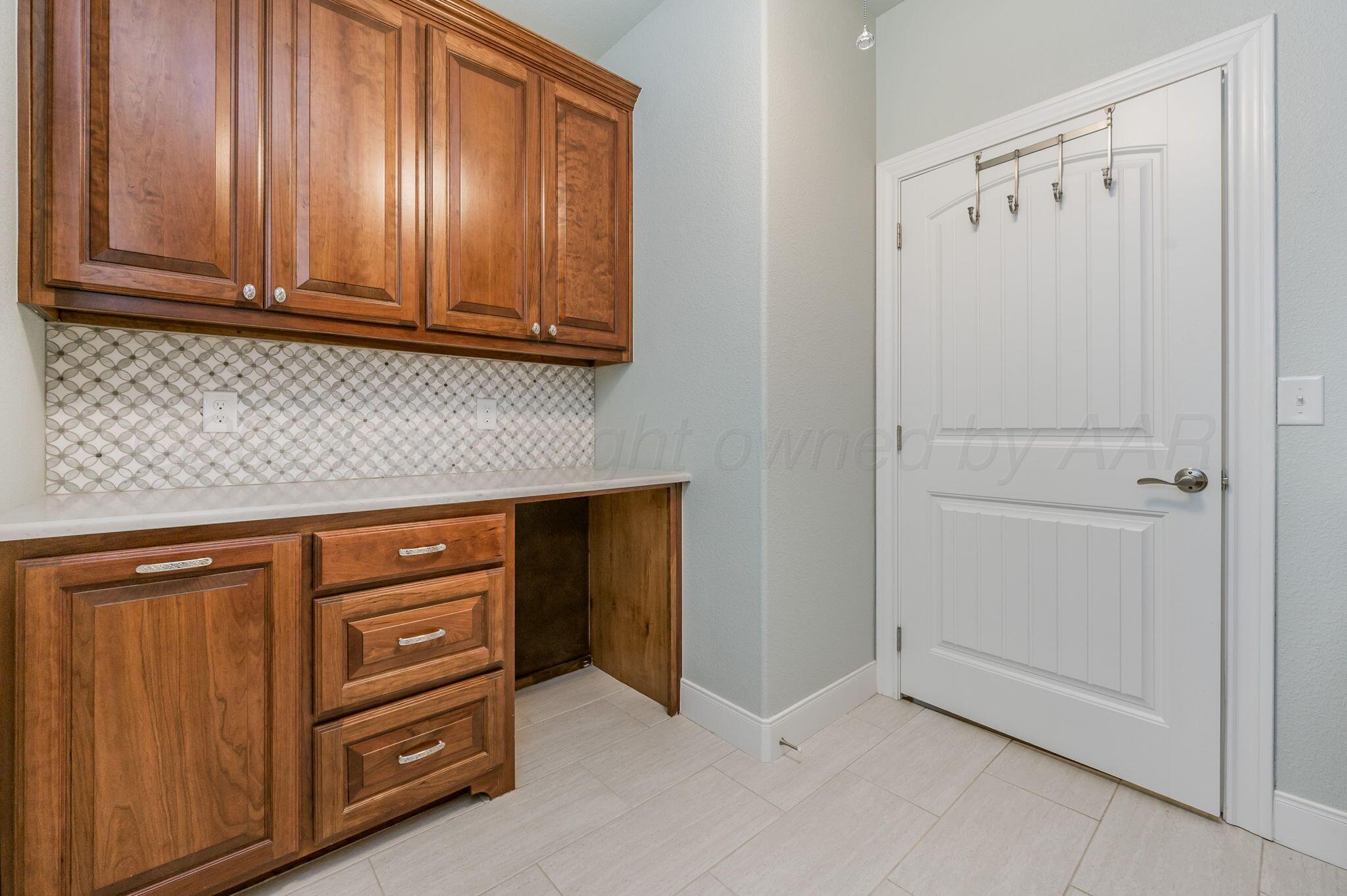 100 N Pratt Street #3, Claude, Texas image 34