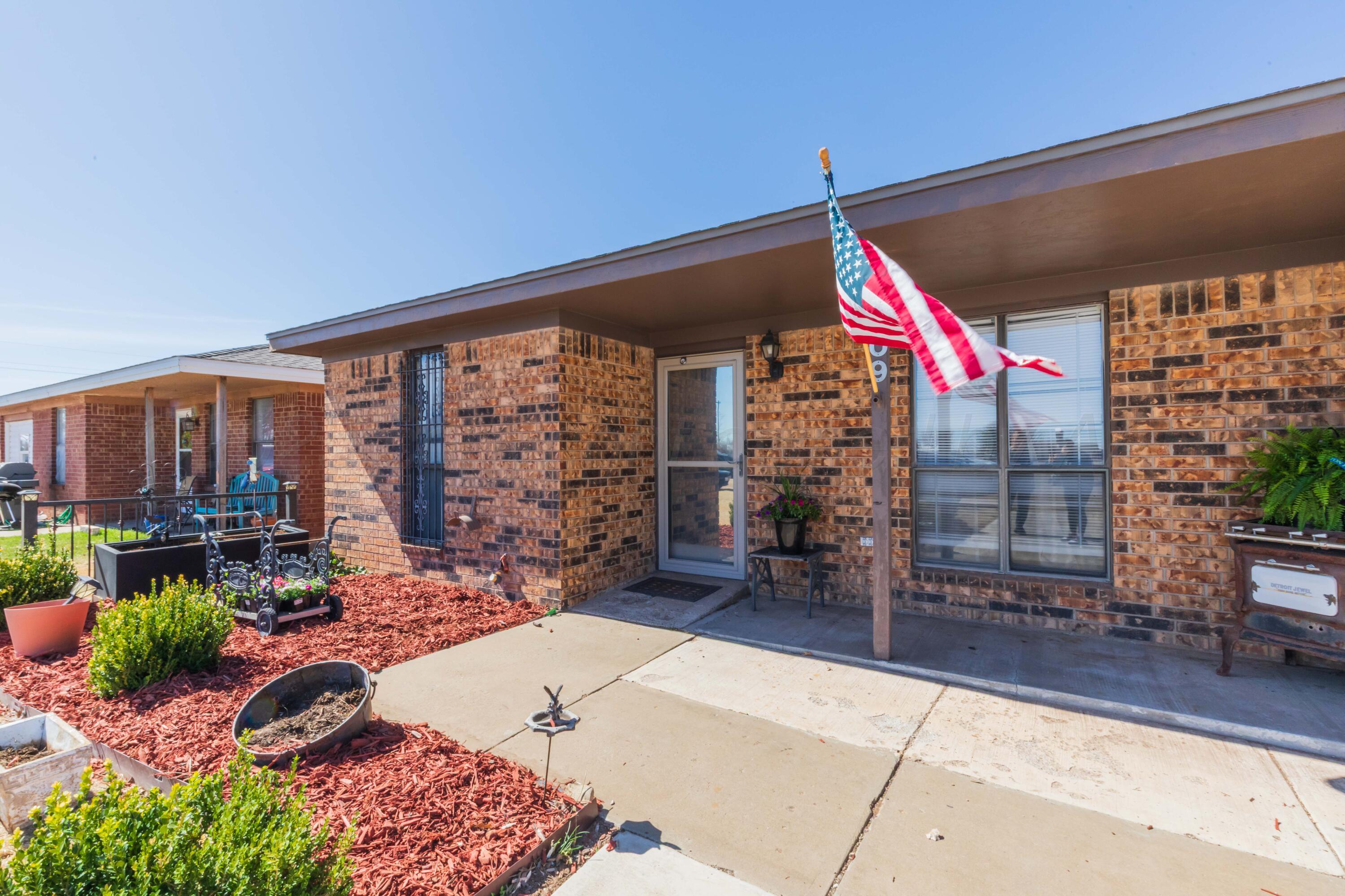 609 W Groom Avenue, Panhandle, Texas image 3