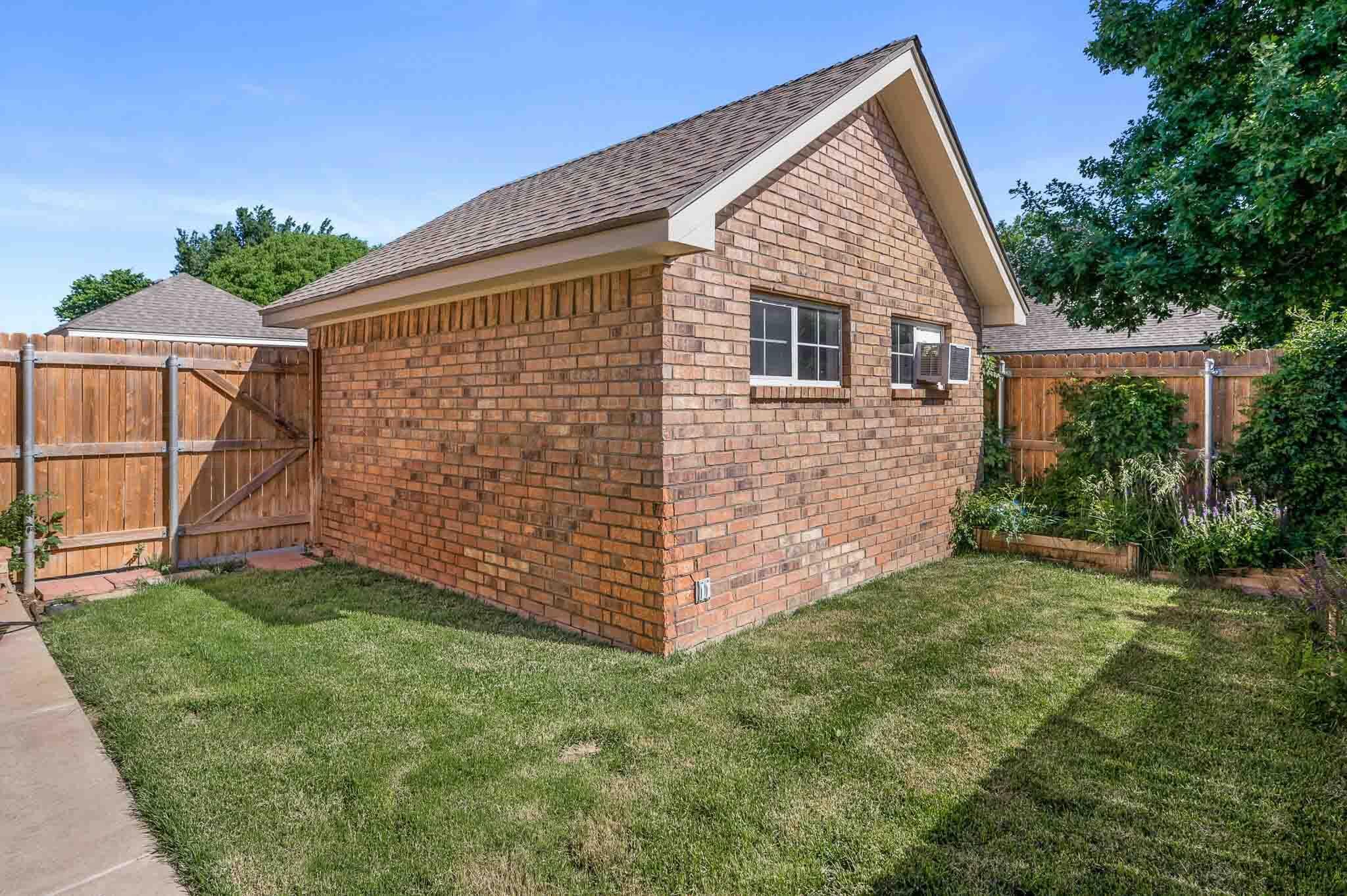 7802 Pineridge Drive, Amarillo, Alaska image 22