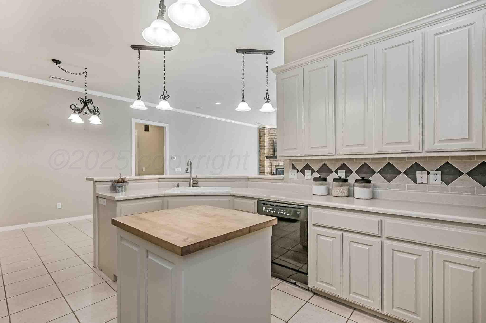 7802 Pineridge Drive, Amarillo, Alaska image 7