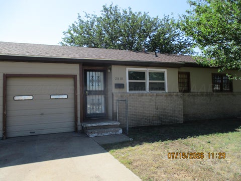 Homes For Rent - 2818 Palm Street<br/> Amarillo, TX 79107