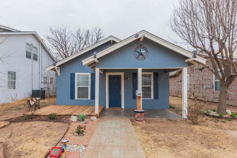 Homes For Sale - 1503 7th Avenue<br/> Canyon, TX 79015