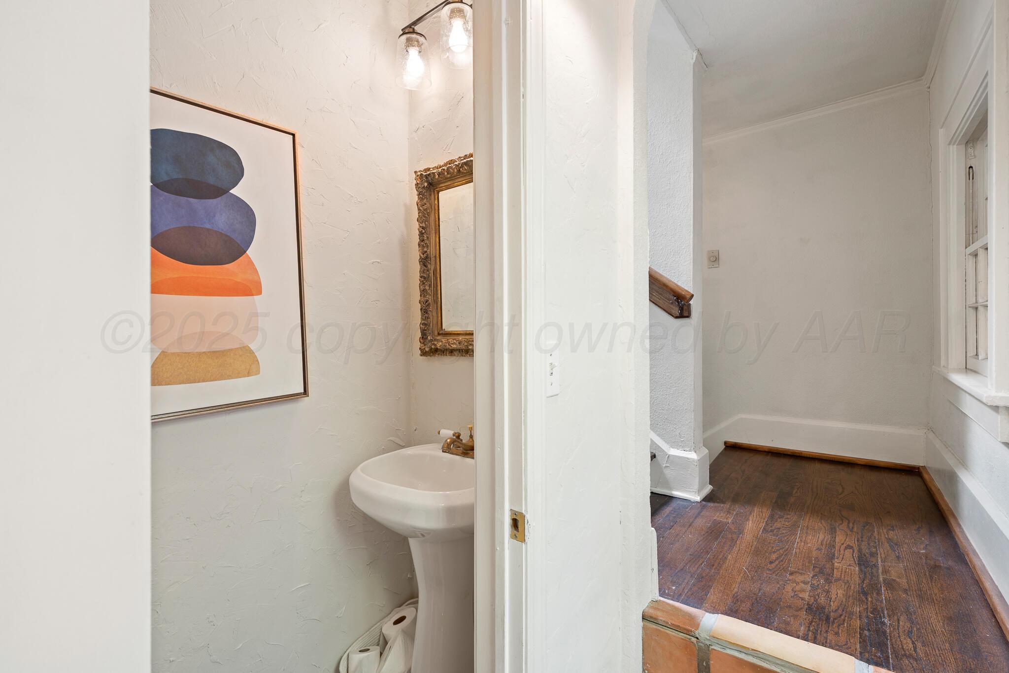 2208 S Hughes Street, Amarillo, Alaska image 25