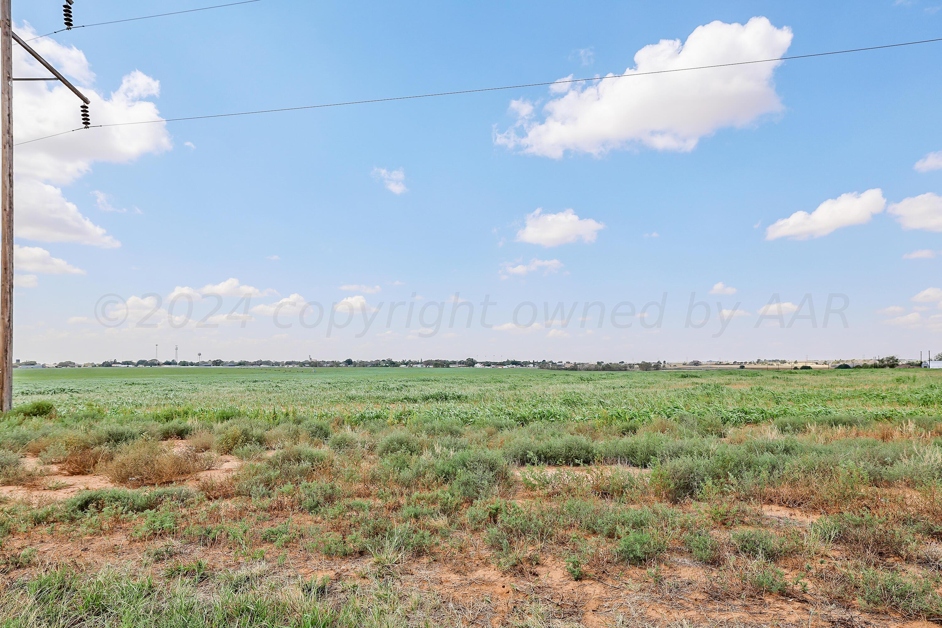 4 Country Club Drive, Farwell, Texas image 3