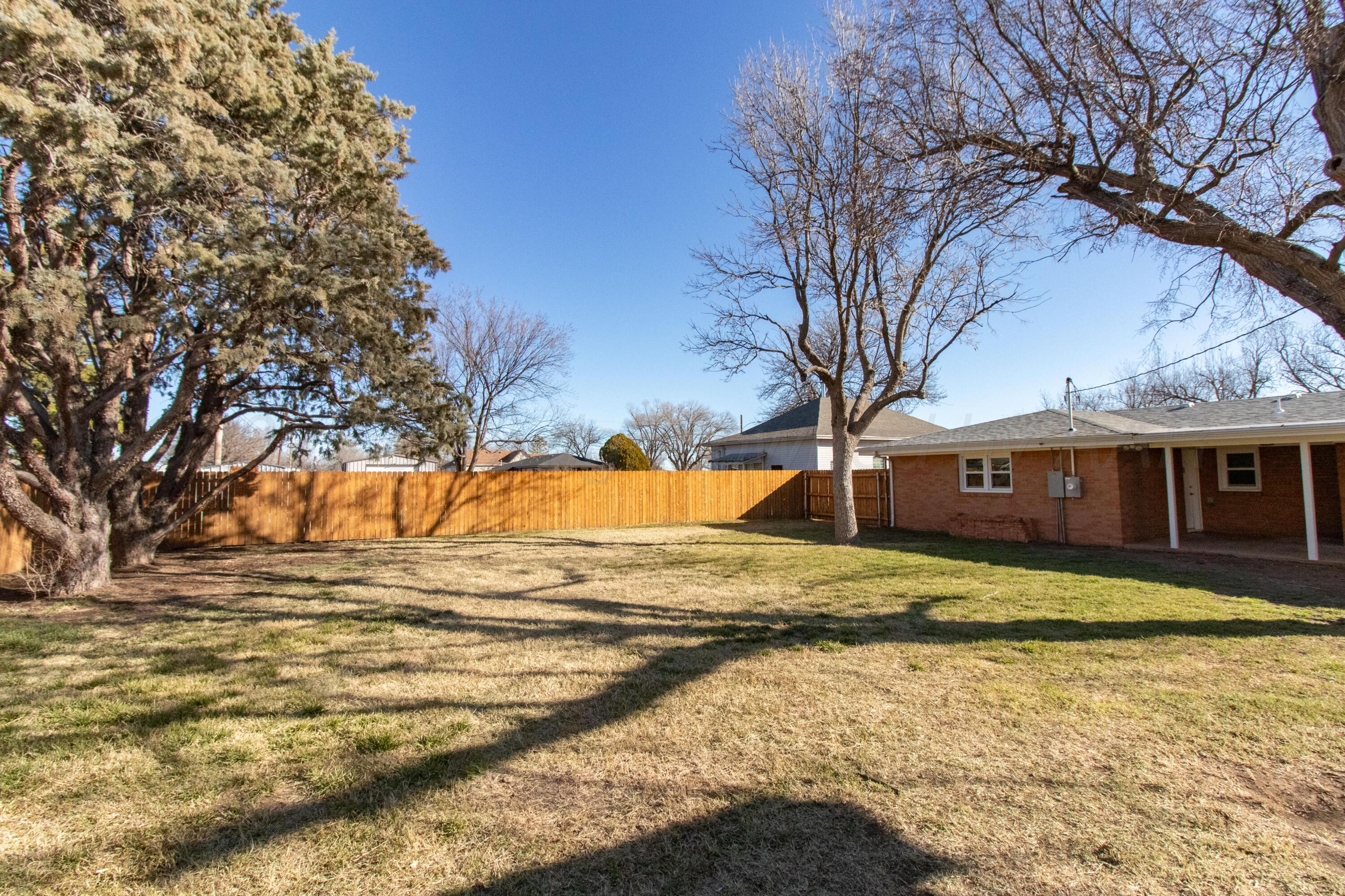 206 Dysart Street, Claude, Texas image 48