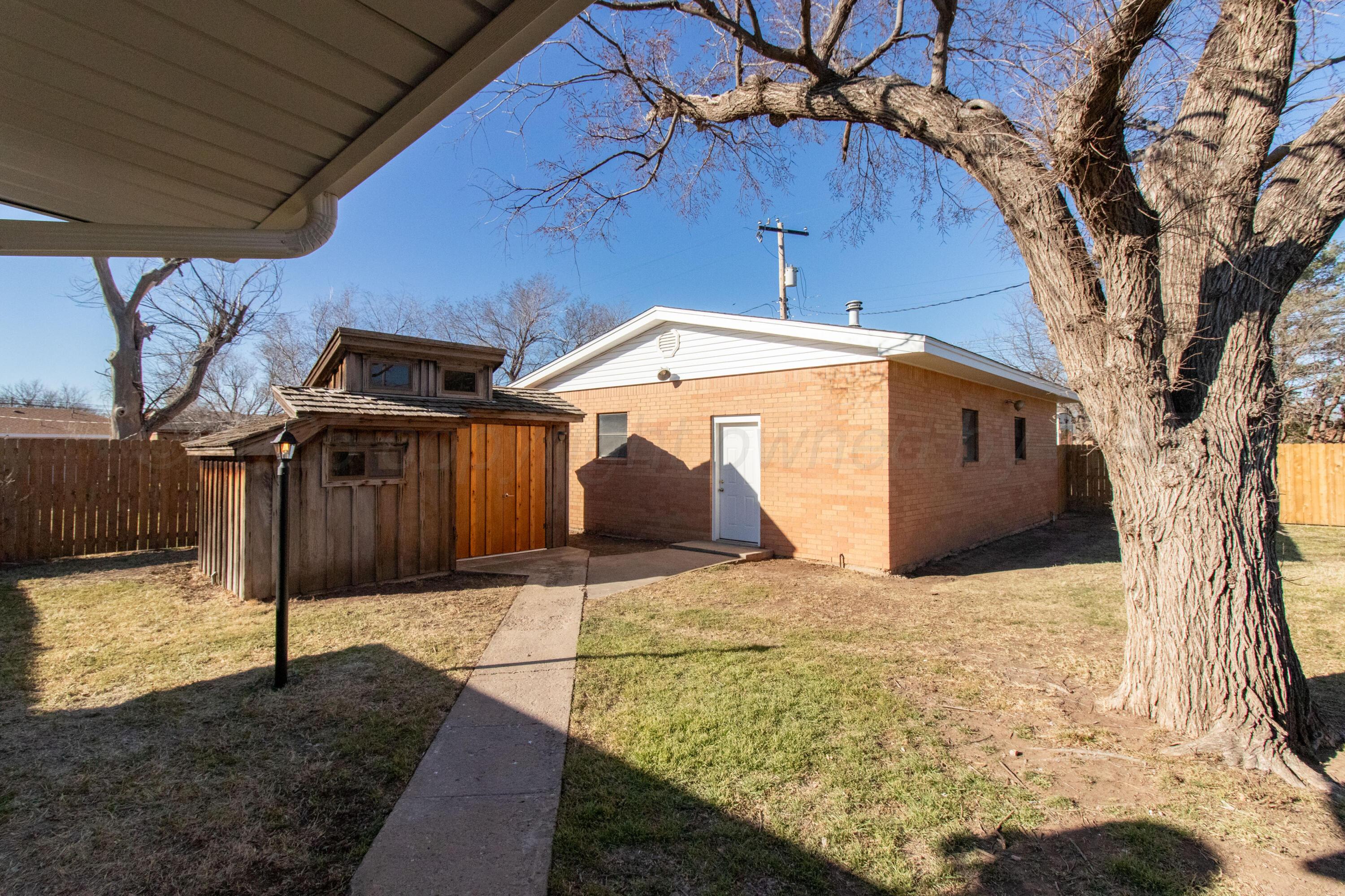 206 Dysart Street, Claude, Texas image 38