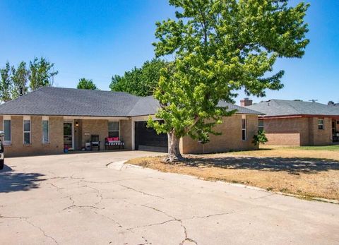 Homes For Sale - 5110 Shawnee Trail<br/> Randall County, Amarillo, TX 79109