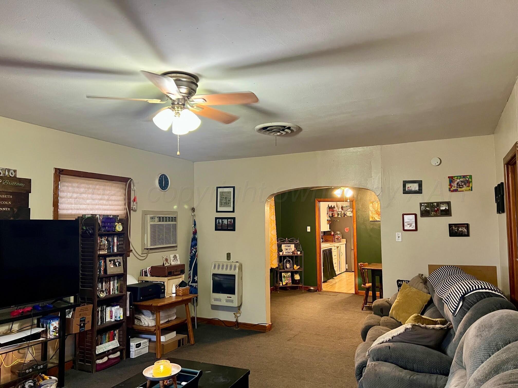 412 N 11th Street, Memphis, Texas image 3