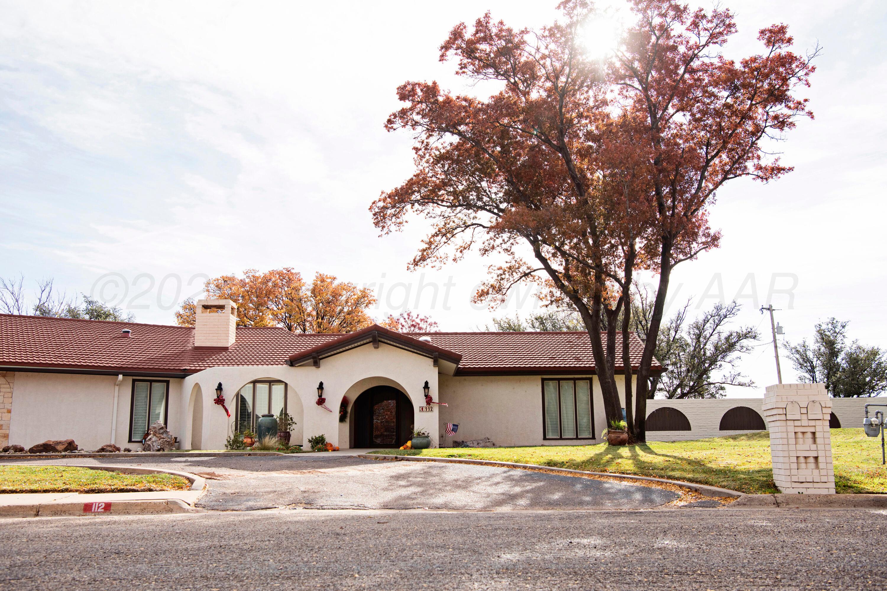 112 E Rio Vista Dr, Hereford, Texas image 2