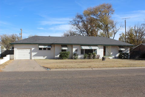 Homes For Sale - 208 Star Street<br/> Hereford, TX 79045
