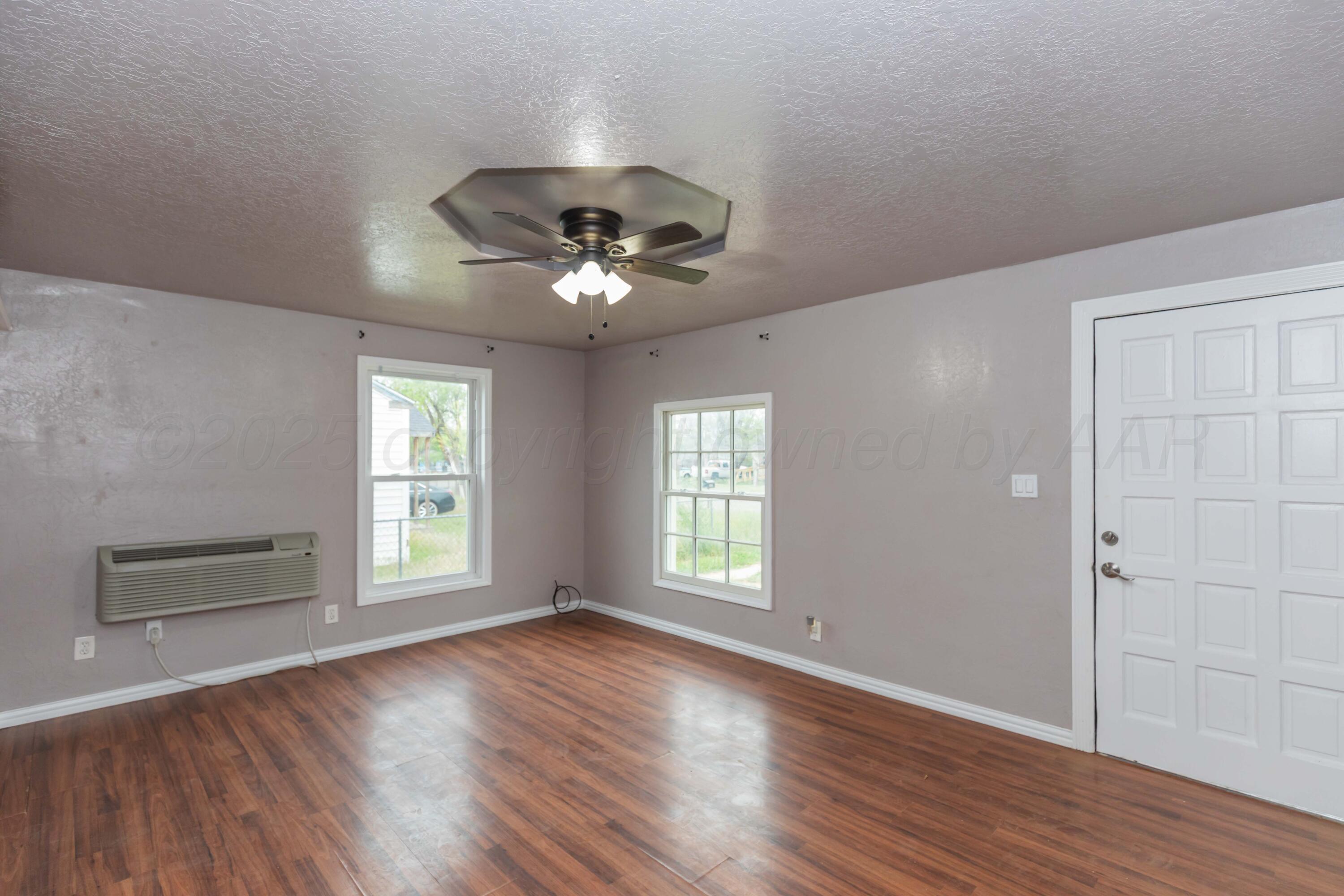 1307 N Buchanan Street, Amarillo, Texas image 5