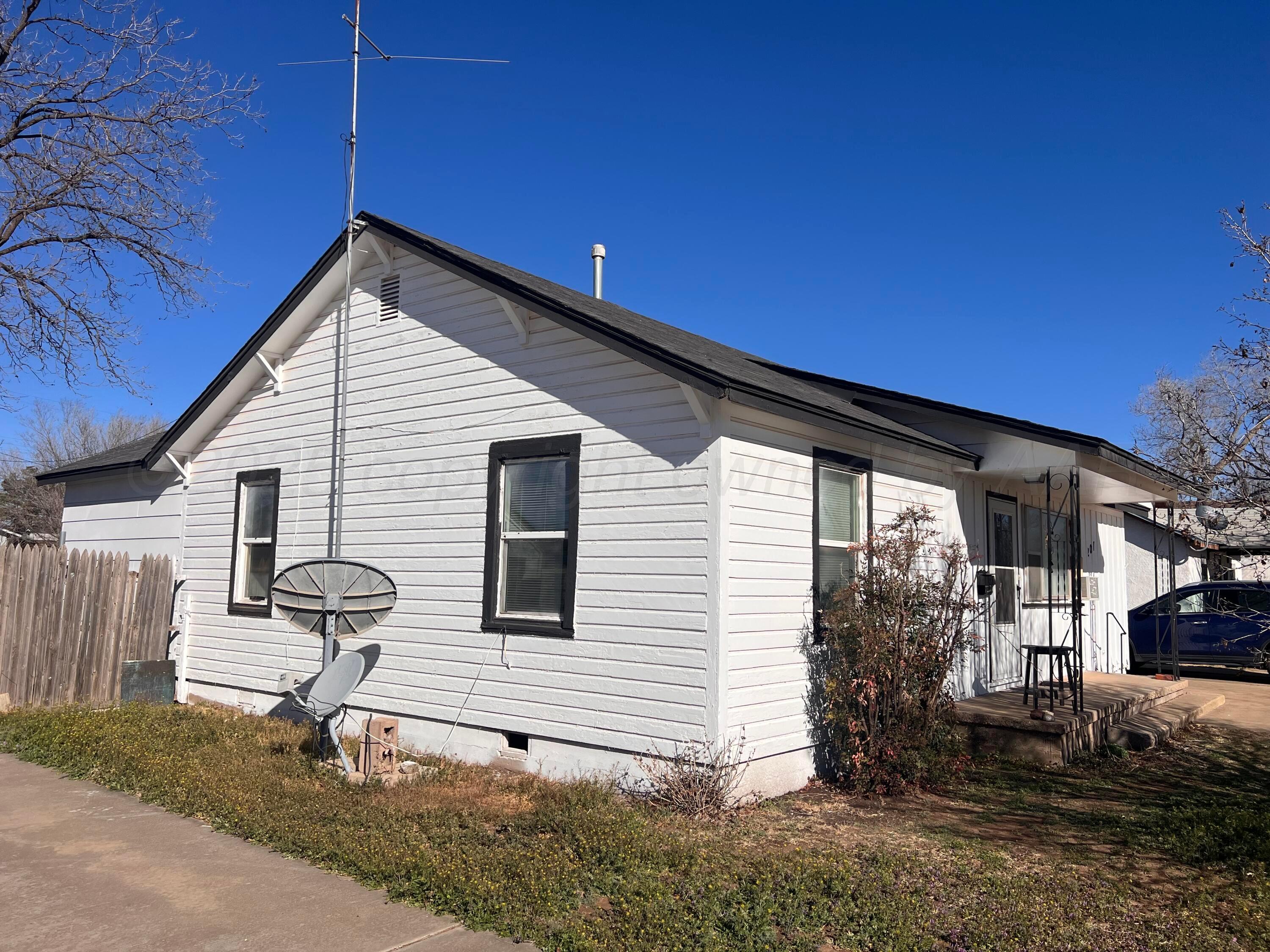 207 Ave C Ave, Hereford, Idaho image 3