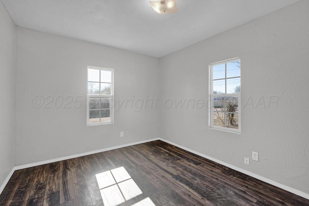 510 S Philadelphia St, Amarillo, Alaska image 9