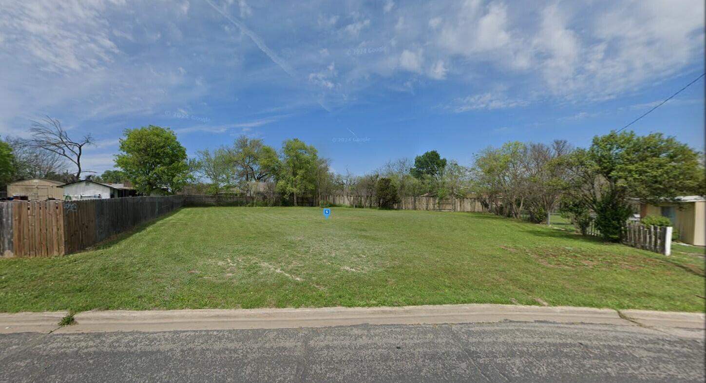 758 Sutton Drive, Killeen, Texas image 3