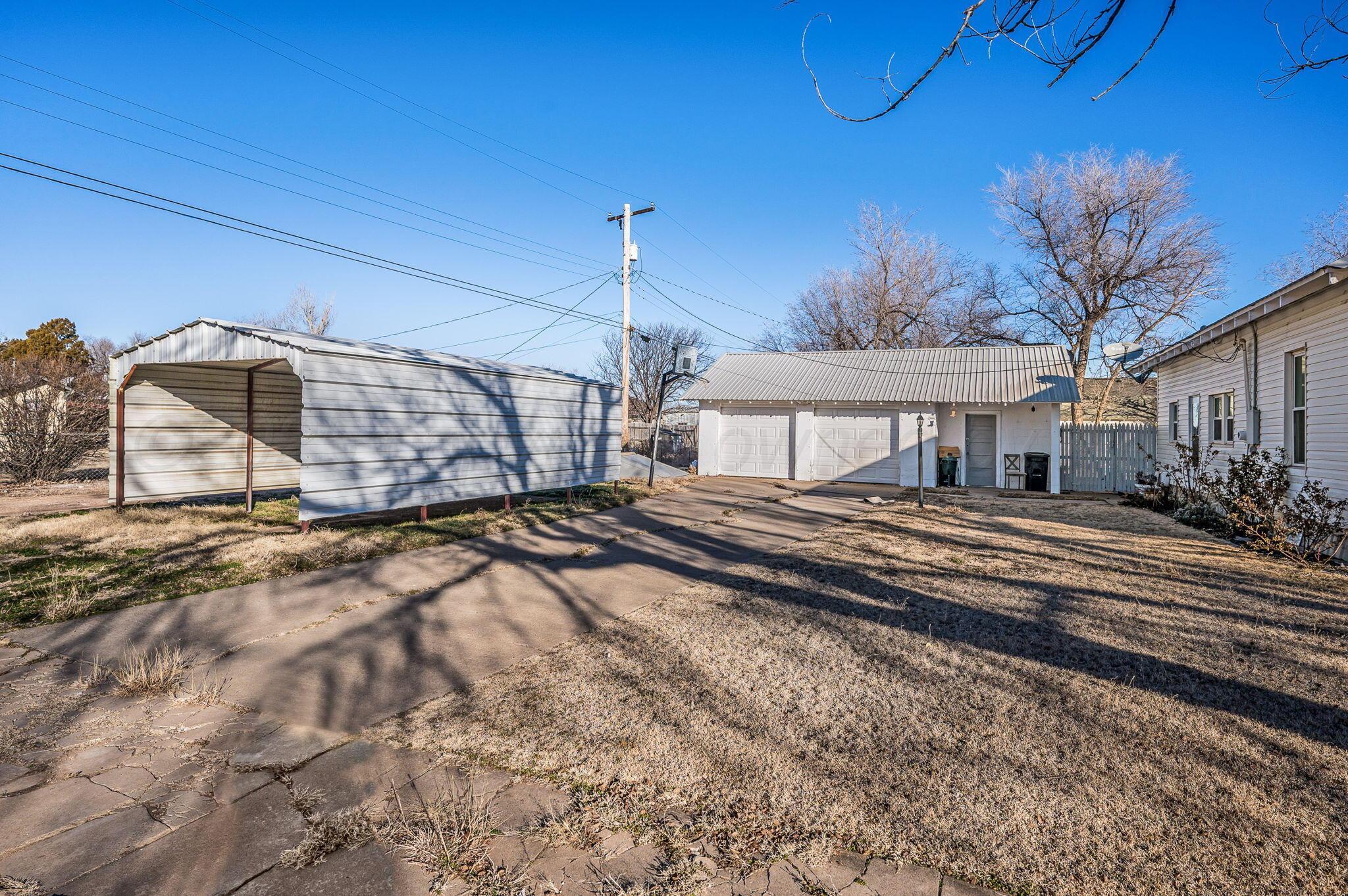 110 S Cherry Street, Claude, Texas image 25