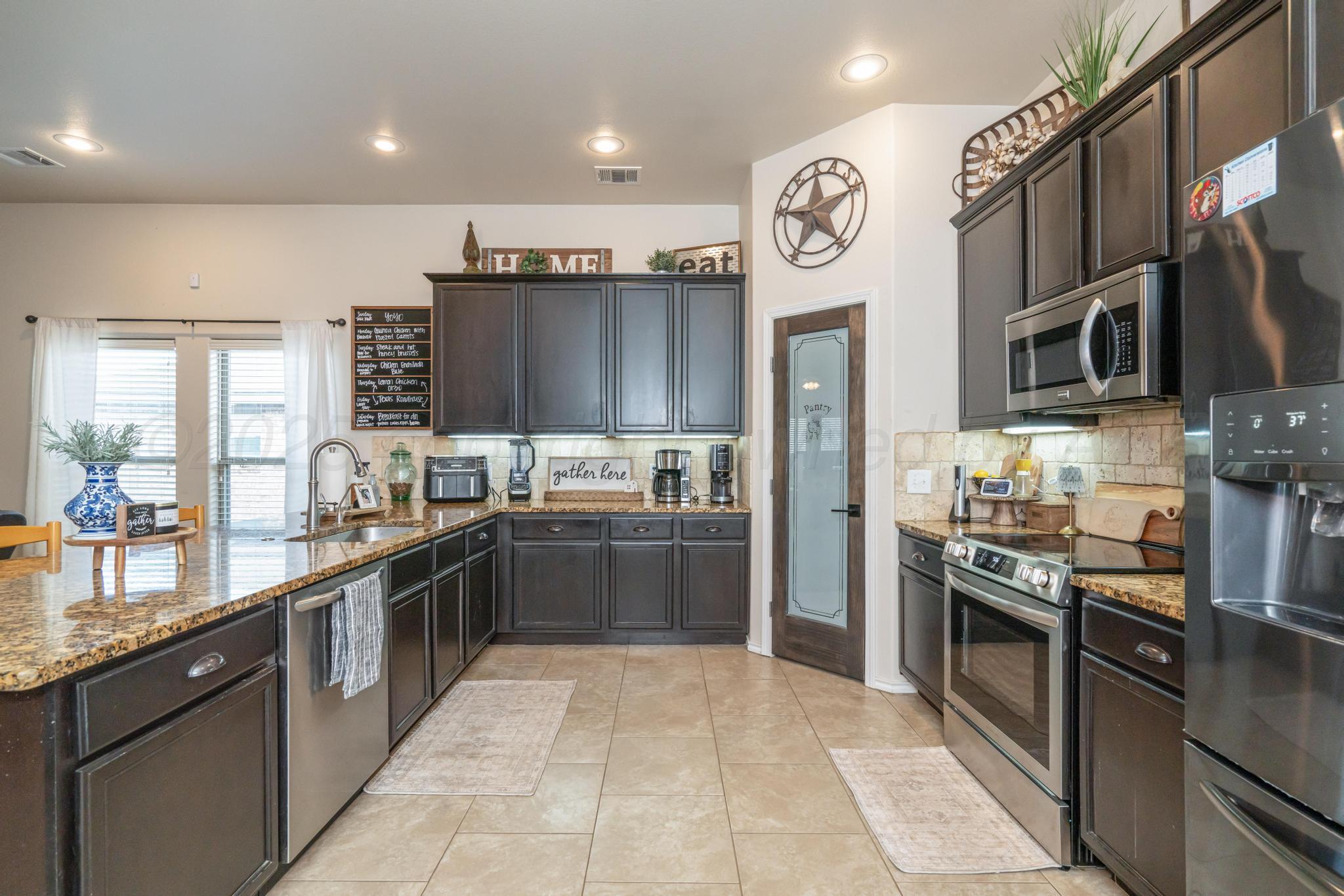 8908 Zoe Drive, Amarillo, Idaho image 5
