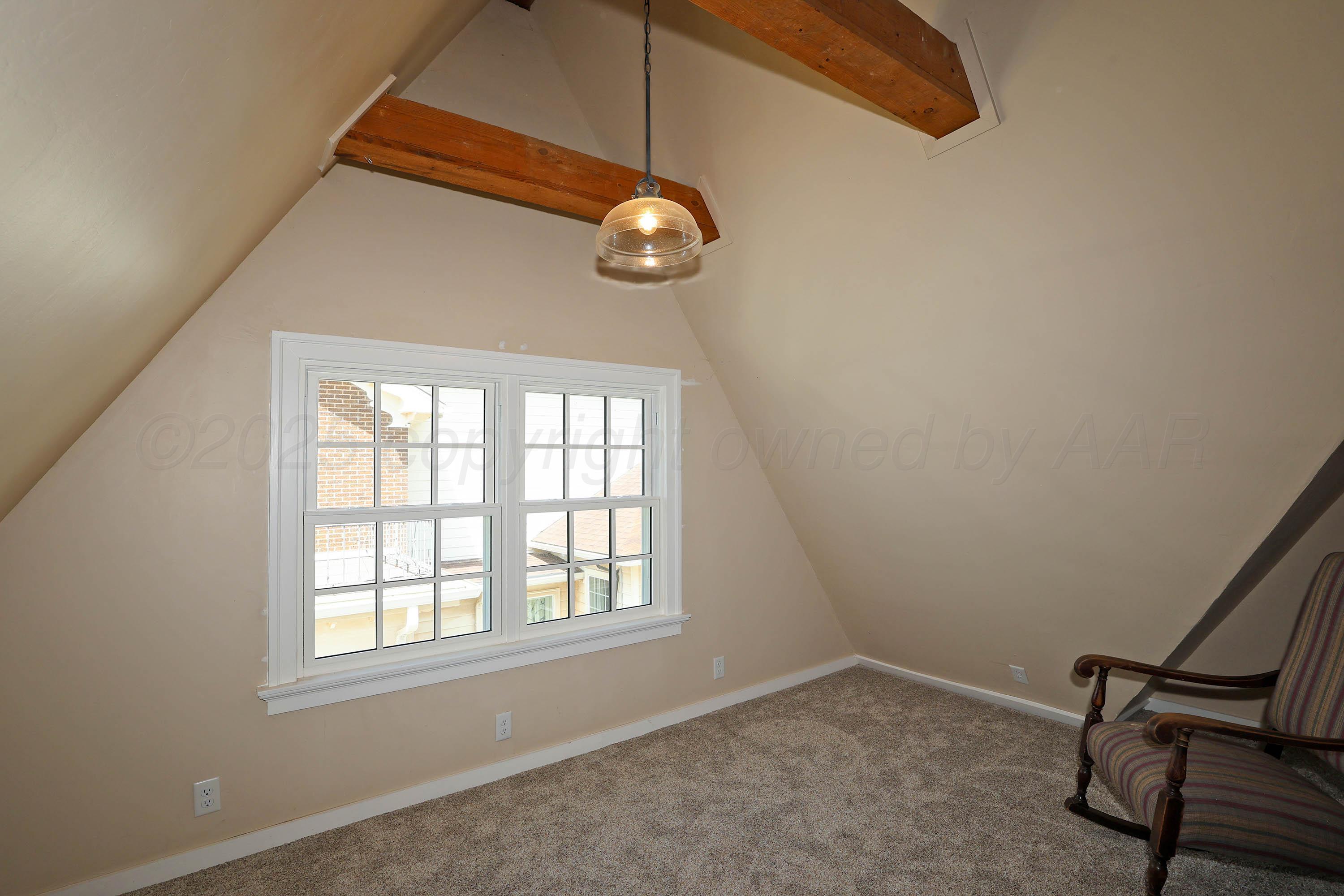 2215 S Hughes Street, Amarillo, Alaska image 38