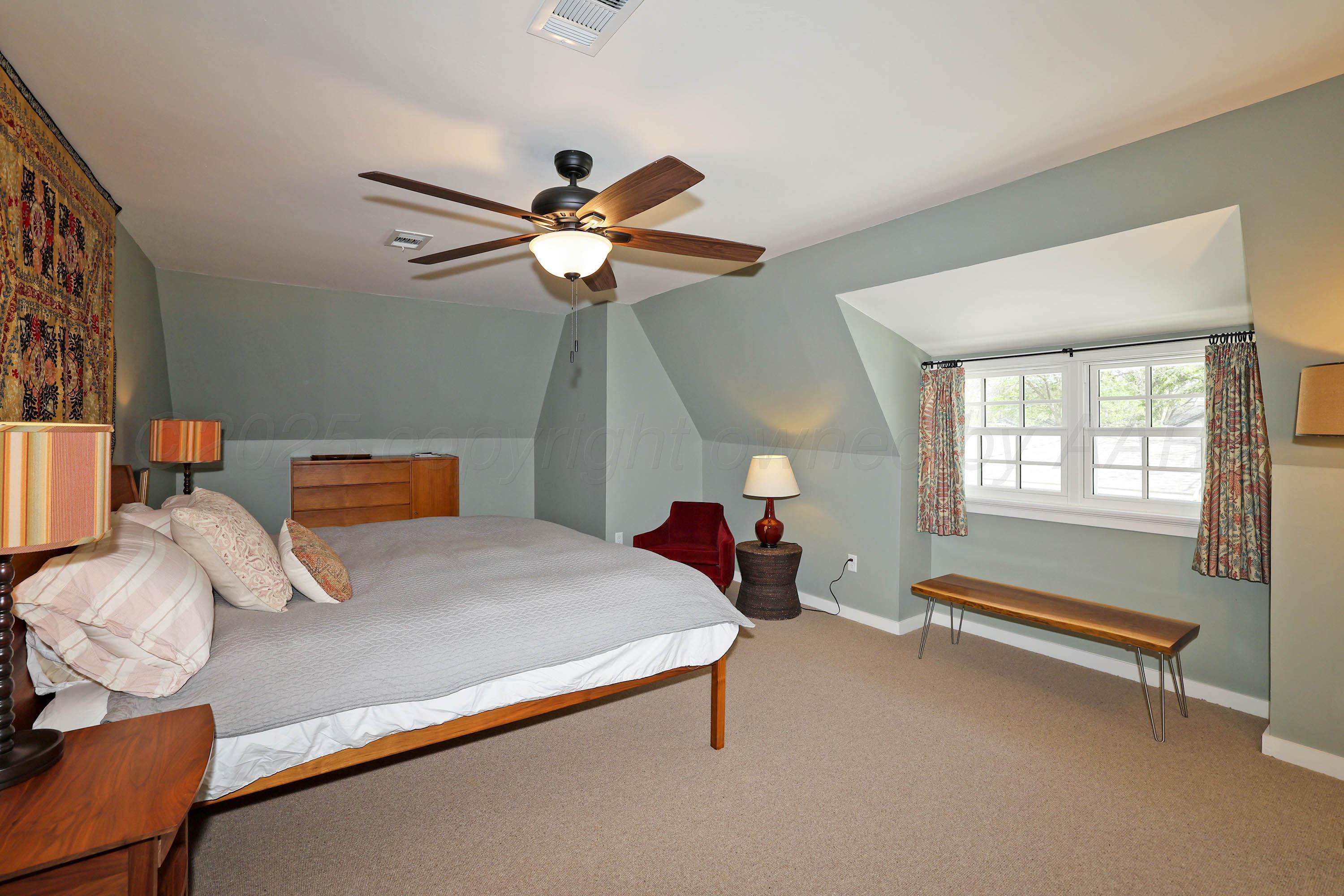 2215 S Hughes Street, Amarillo, Alaska image 39