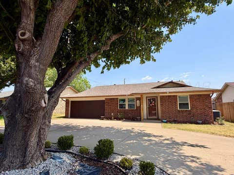 Homes For Sale - 108 Wilshire Street<br/> Hutchinson County, Borger, TX 79007