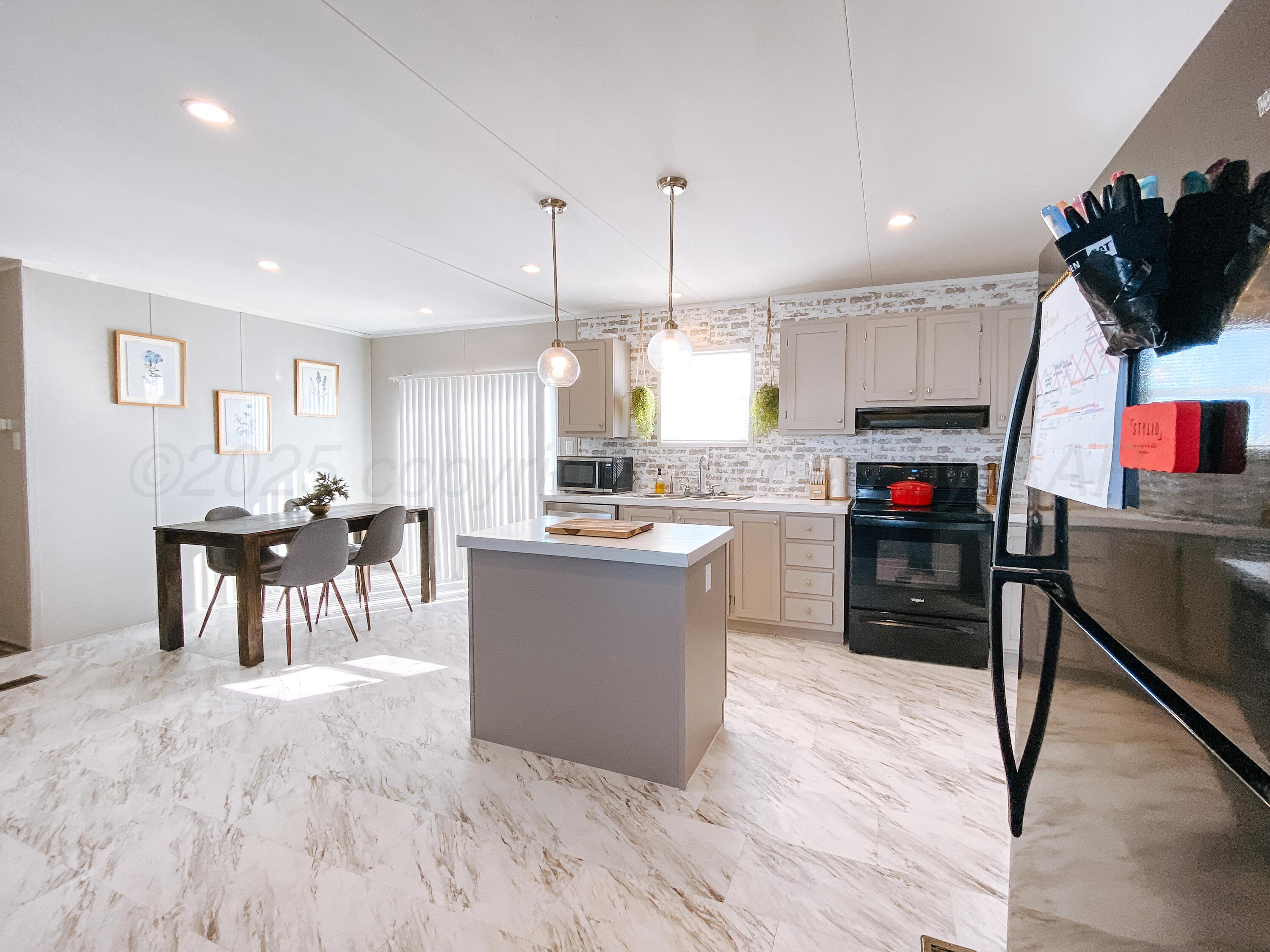 7979 Juett Attebury Road, Amarillo, Alaska image 12