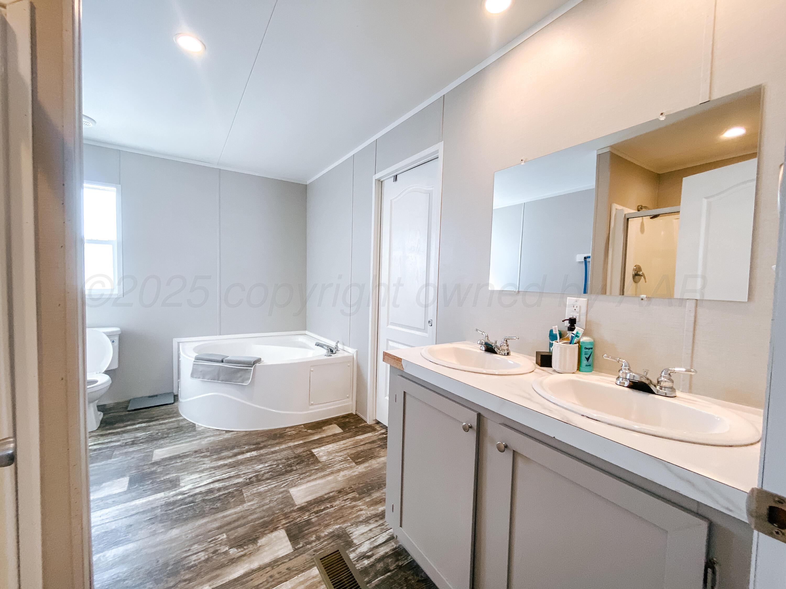 7979 Juett Attebury Road, Amarillo, Alaska image 17