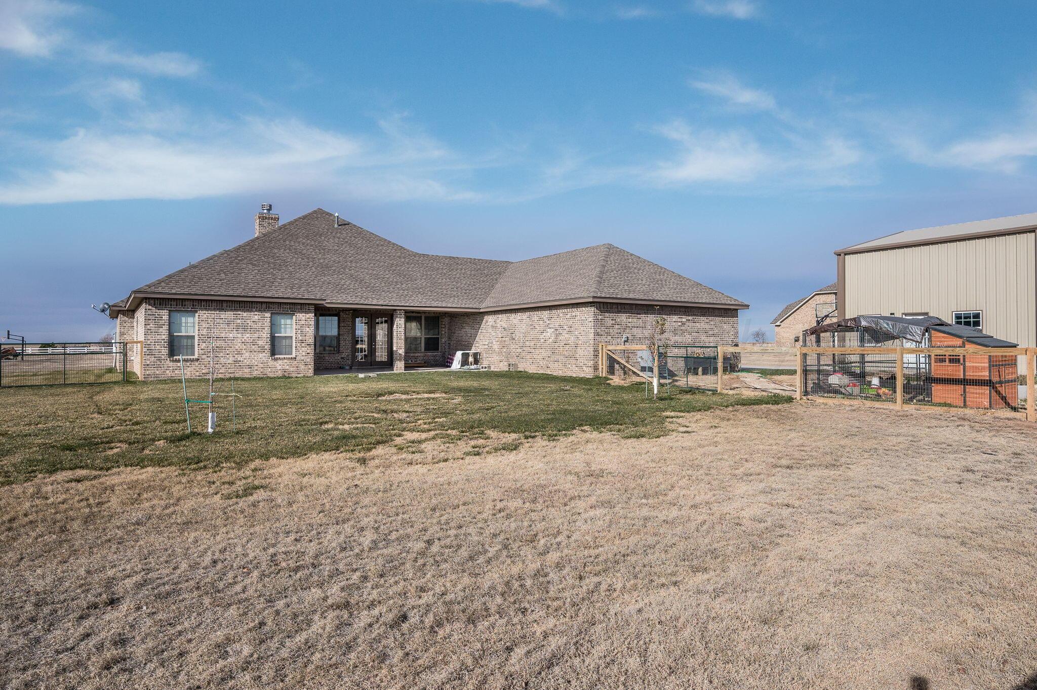 9051 Bridle Trails Drive, Amarillo, Texas image 28