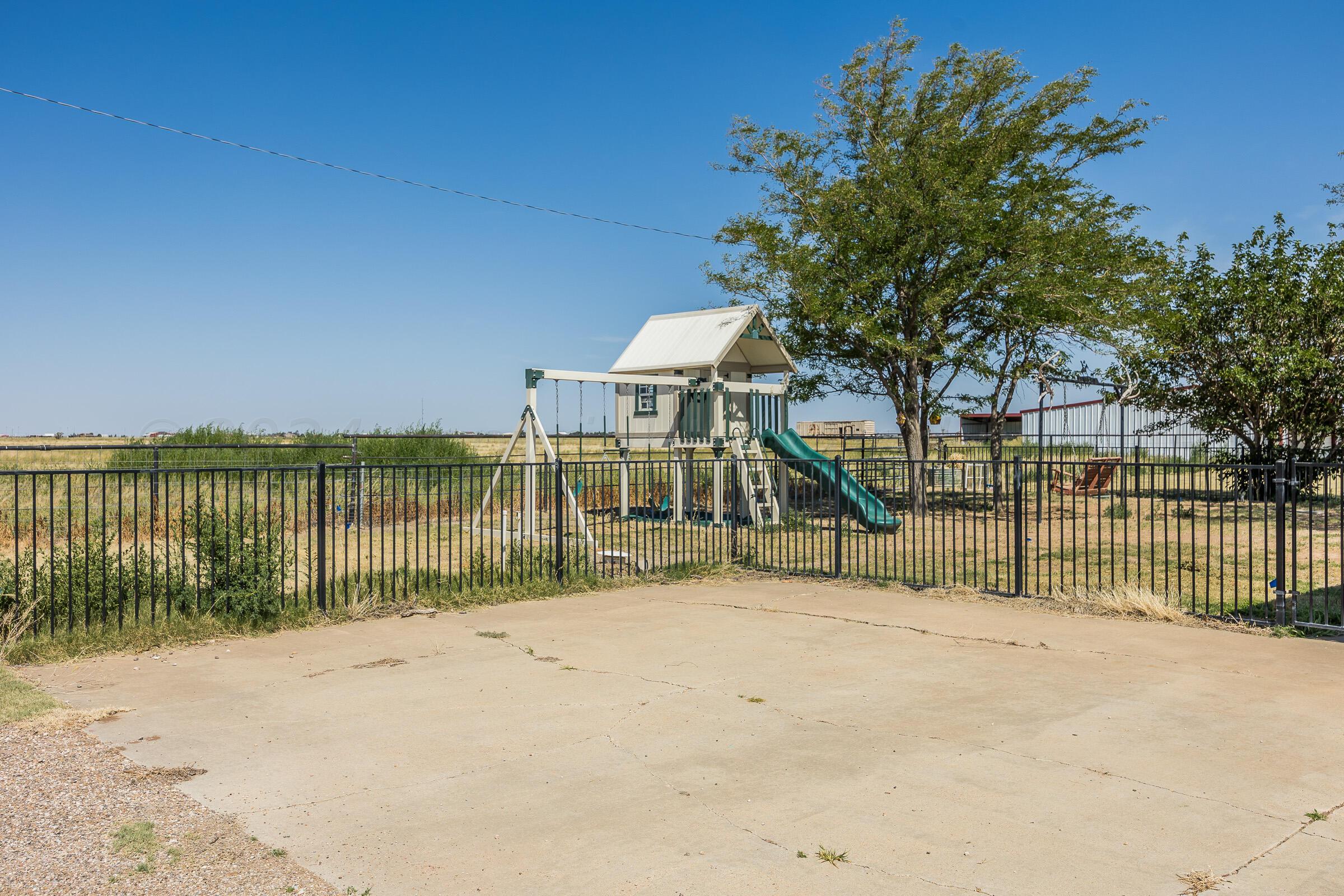 8500 S Blessen Road, Amarillo, Texas image 30