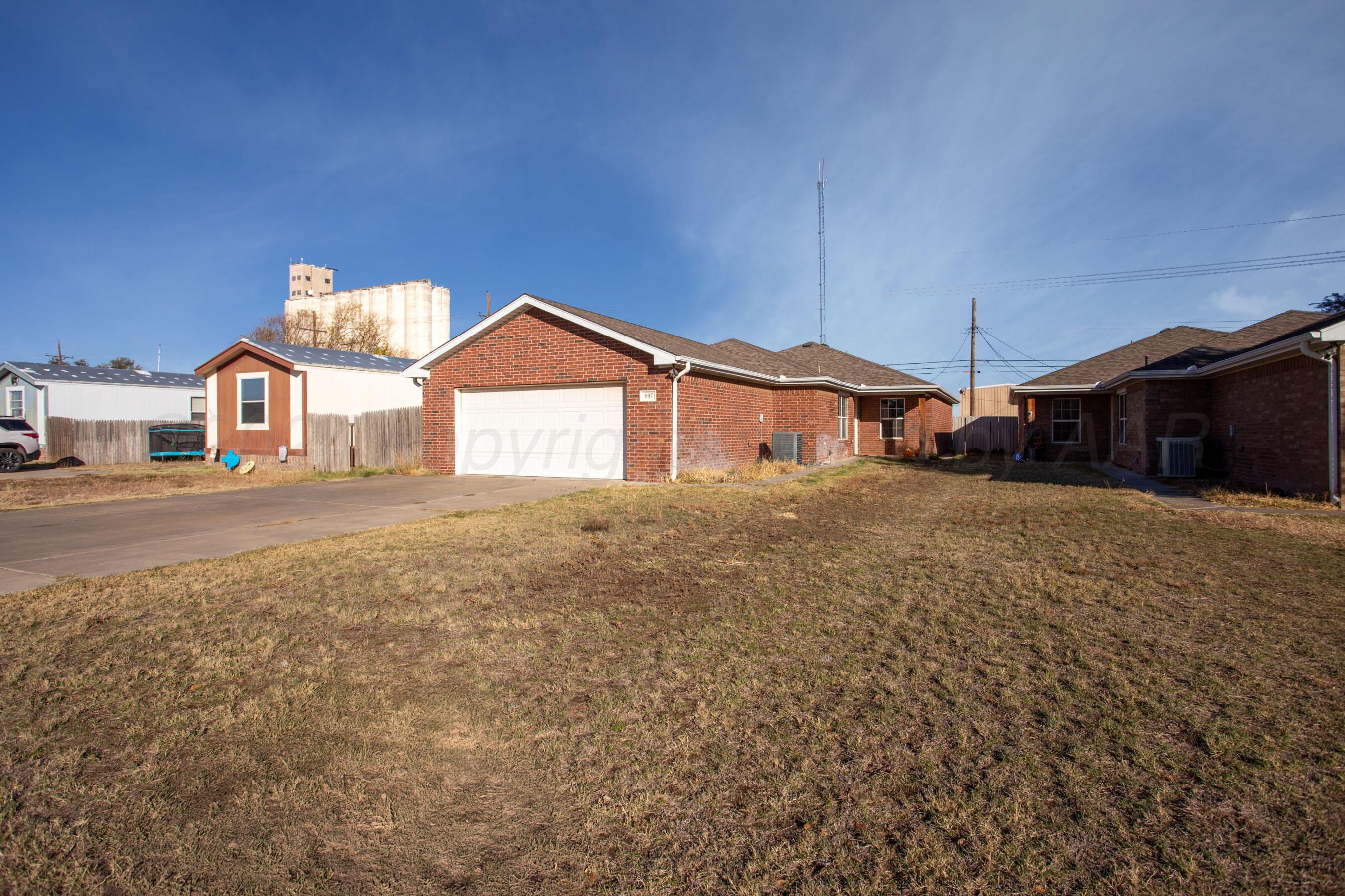 807 3rd Street, Canyon, Texas image 2