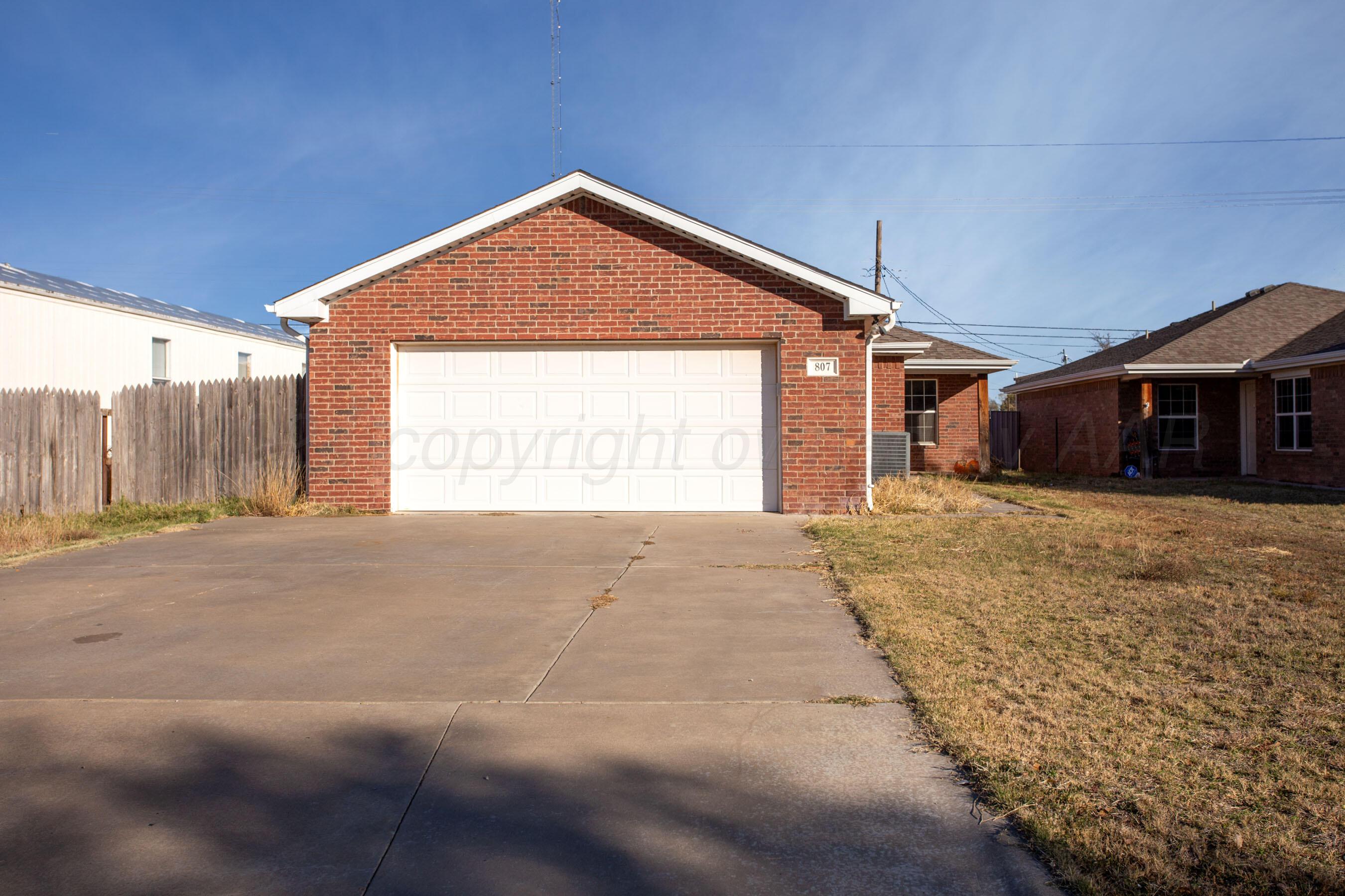 807 3rd Street, Canyon, Texas image 1