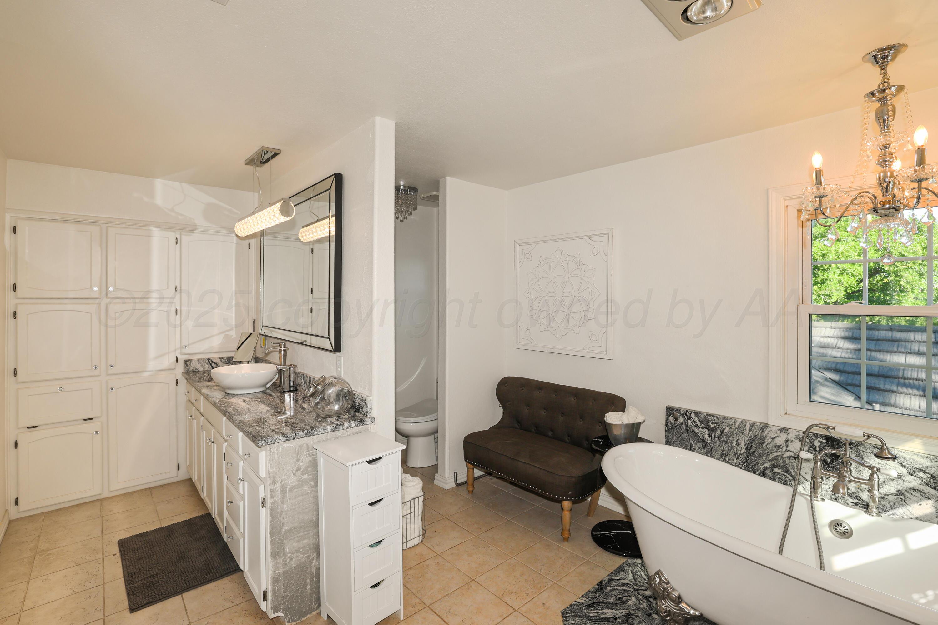 620 N Main Street, Stratford, Alaska image 21