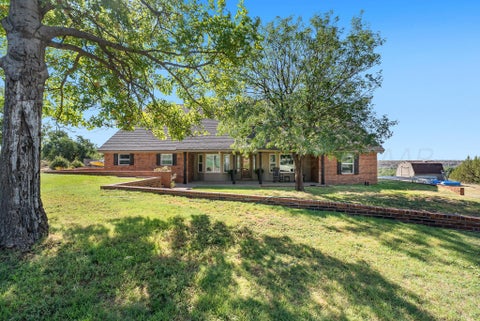 Homes For Sale - 112 Lago Vista Street<br/> Amarillo, TX 79118