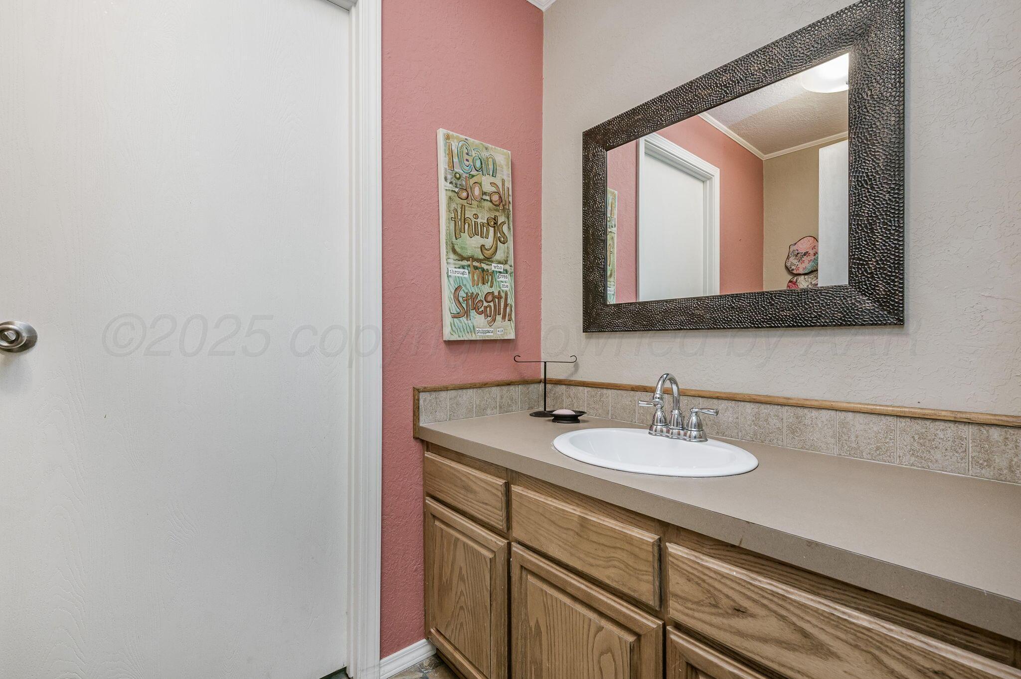 1228 S Osborne Street, Pampa, Alaska image 31