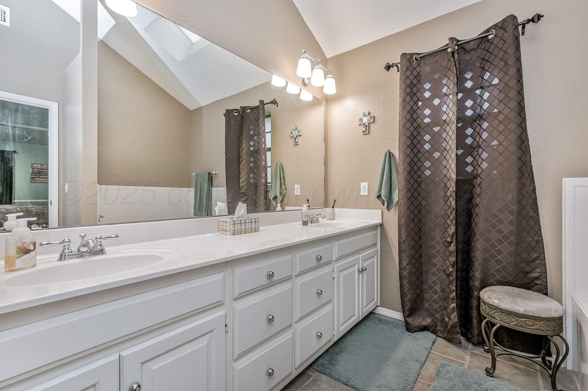 6818 Michelle Drive, Amarillo, Alaska image 16