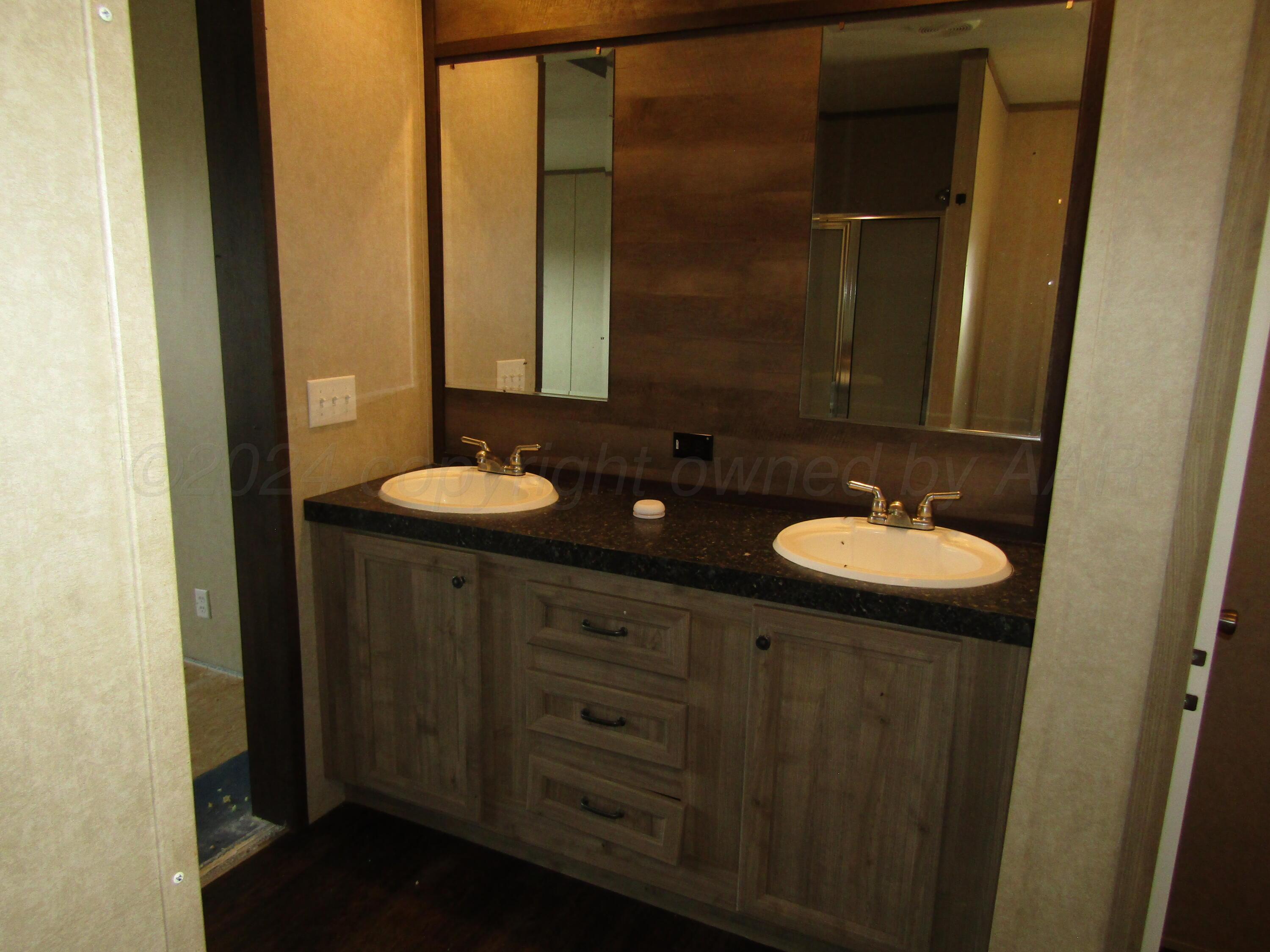 101 E Ave H, Bovina, Texas image 17