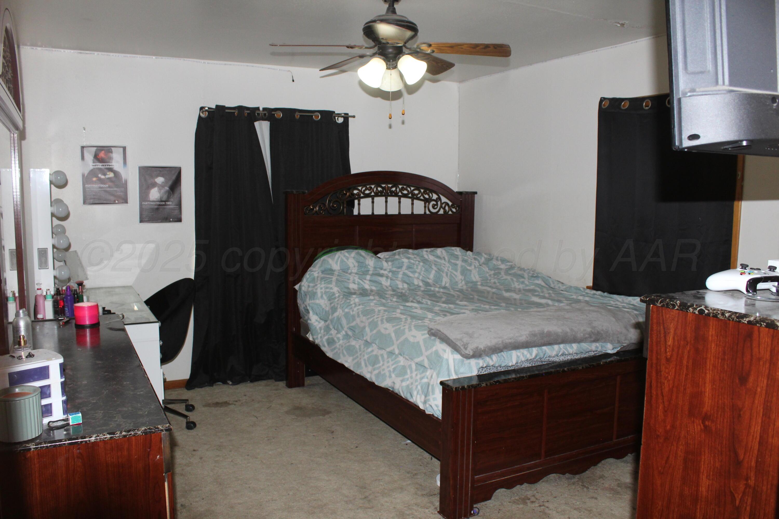 127 Centre, Hereford, Idaho image 6