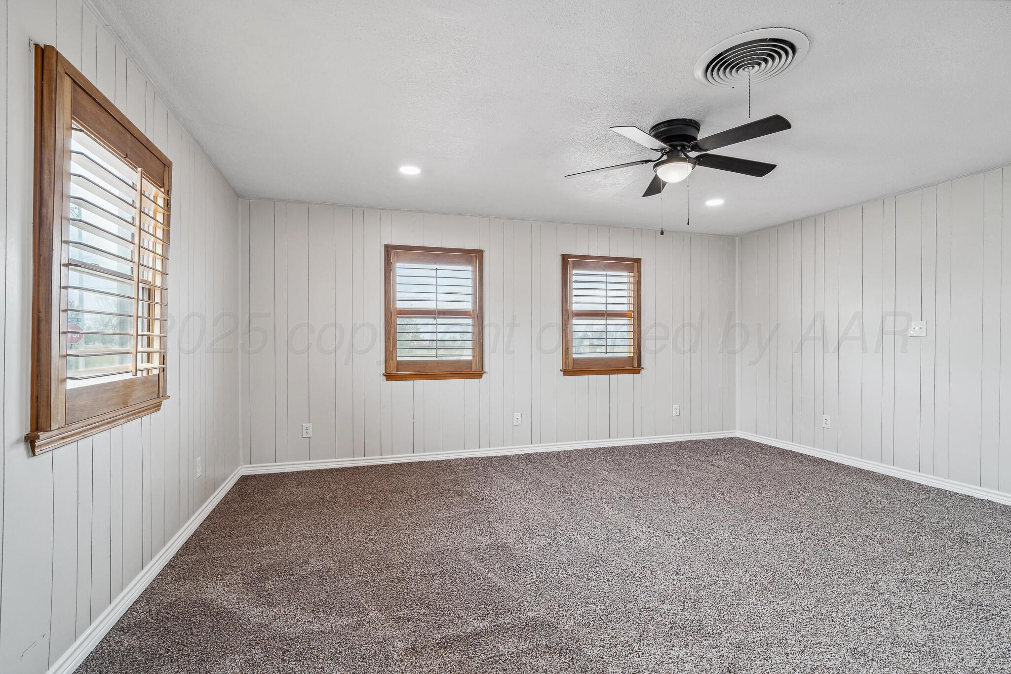 517 Whittier Street, Hereford, Idaho image 14