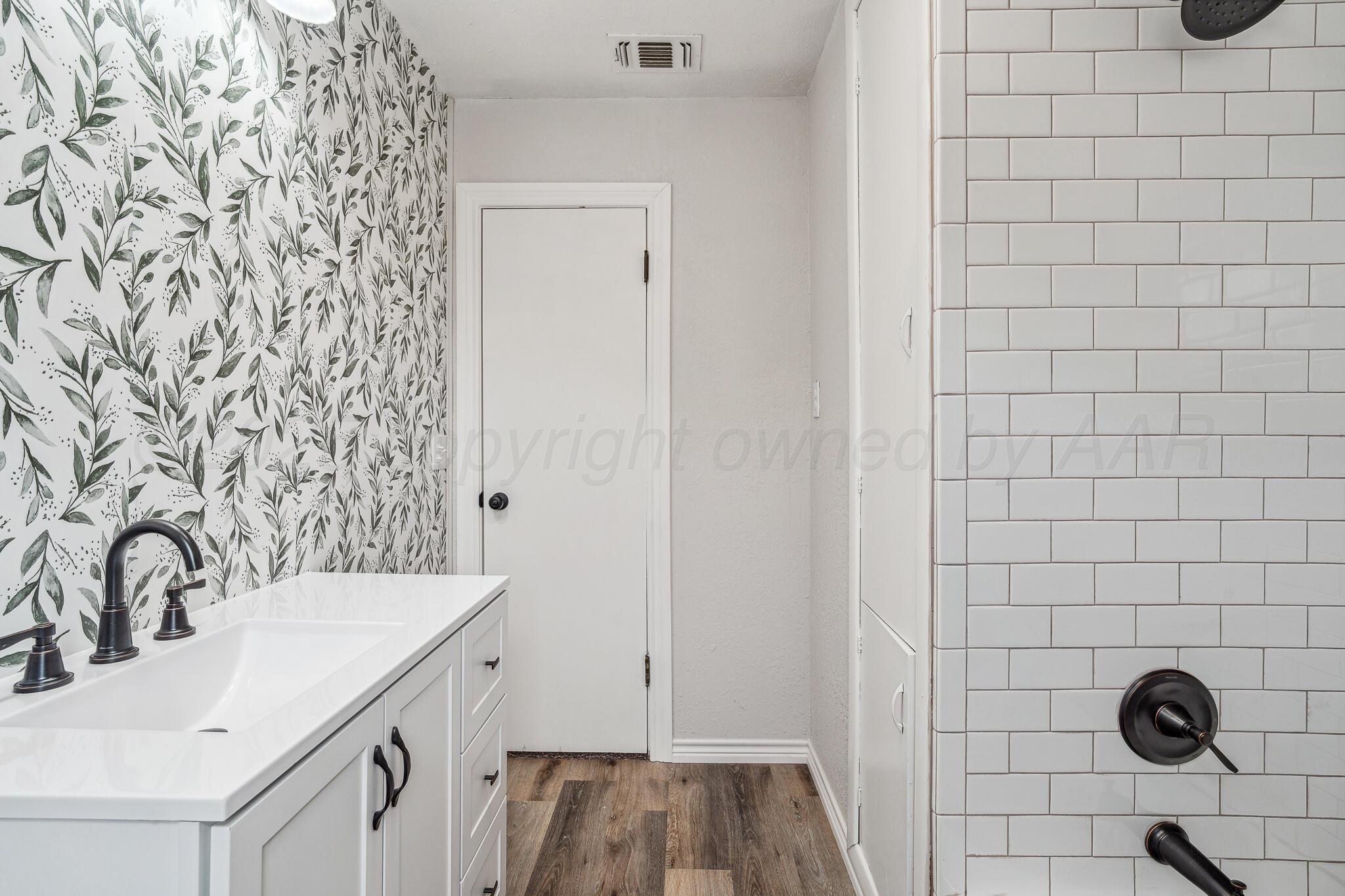 517 Whittier Street, Hereford, Idaho image 10