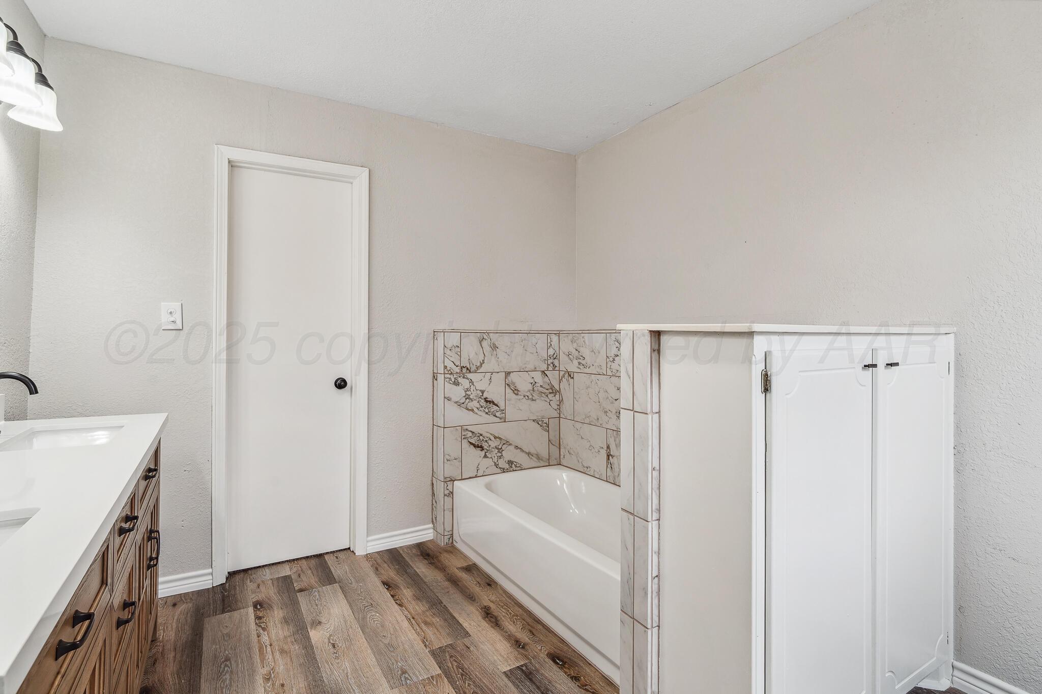 517 Whittier Street, Hereford, Idaho image 17