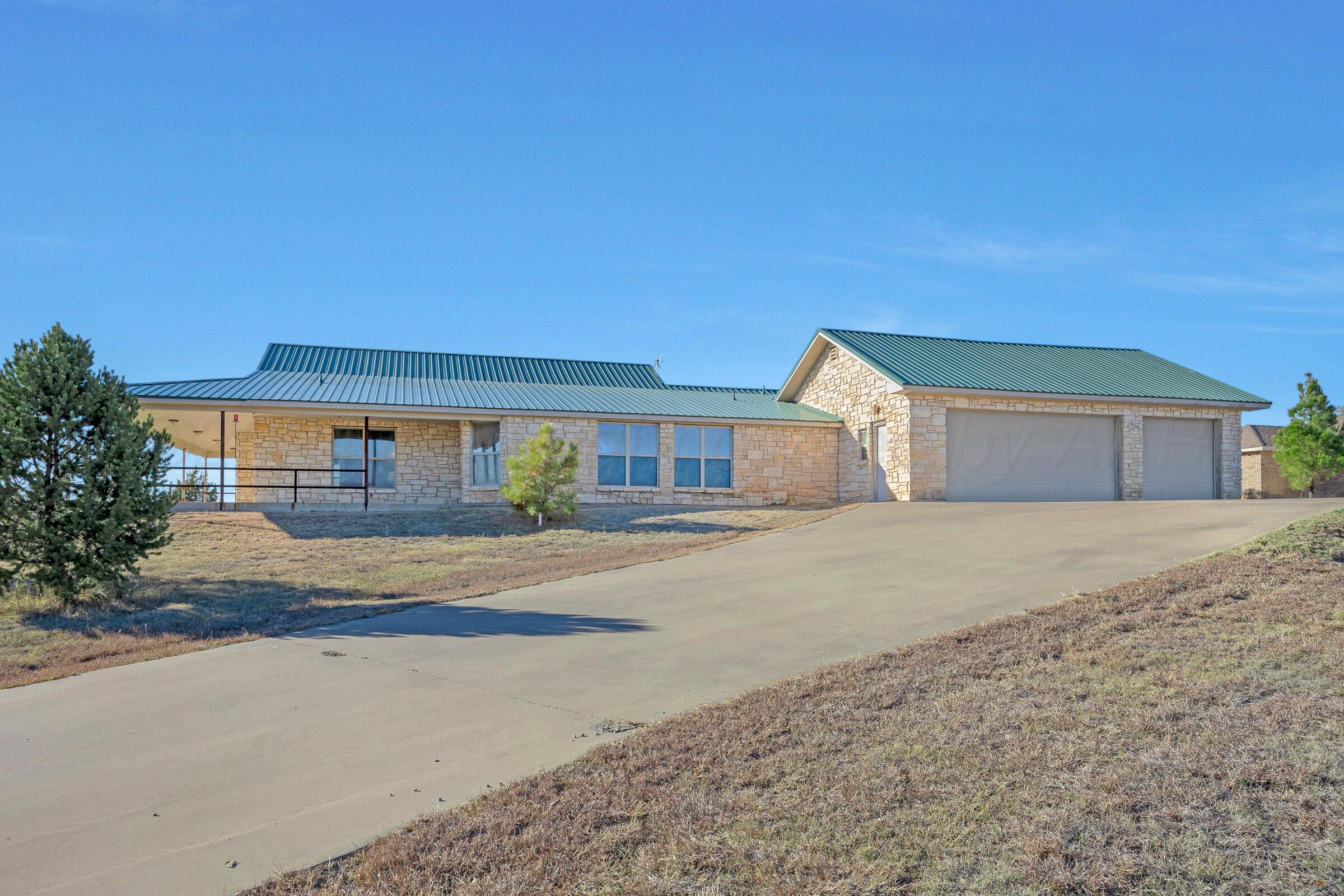 13701 Cedarwood Drive, Amarillo, Idaho image 2