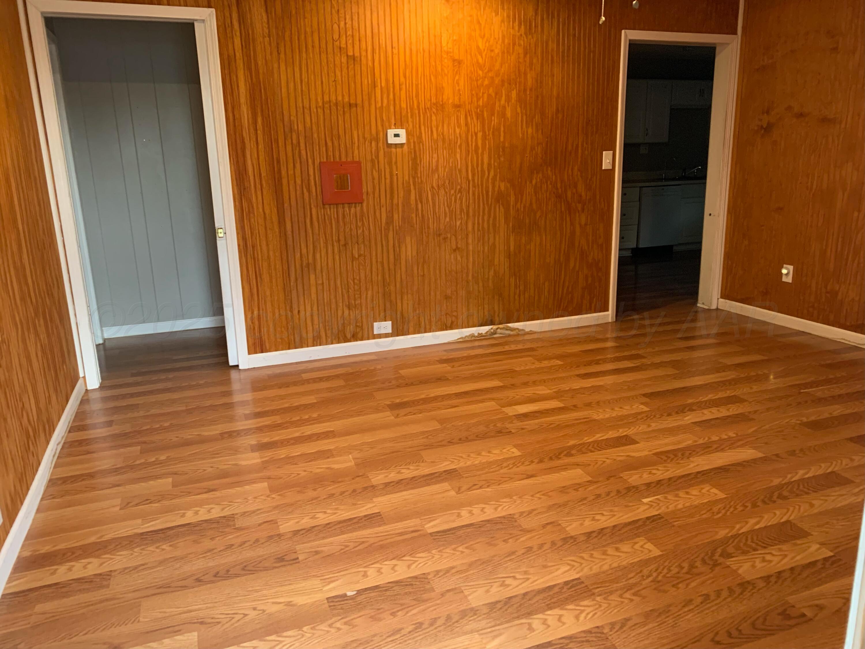 424 E 2nd Street, Shamrock, Idaho image 6