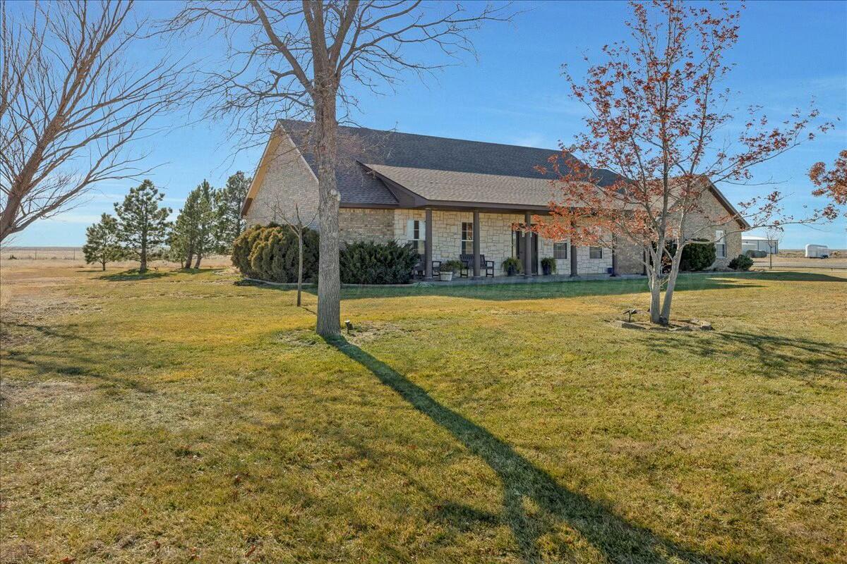 18101 W Costley Road, Amarillo, Washington image 35