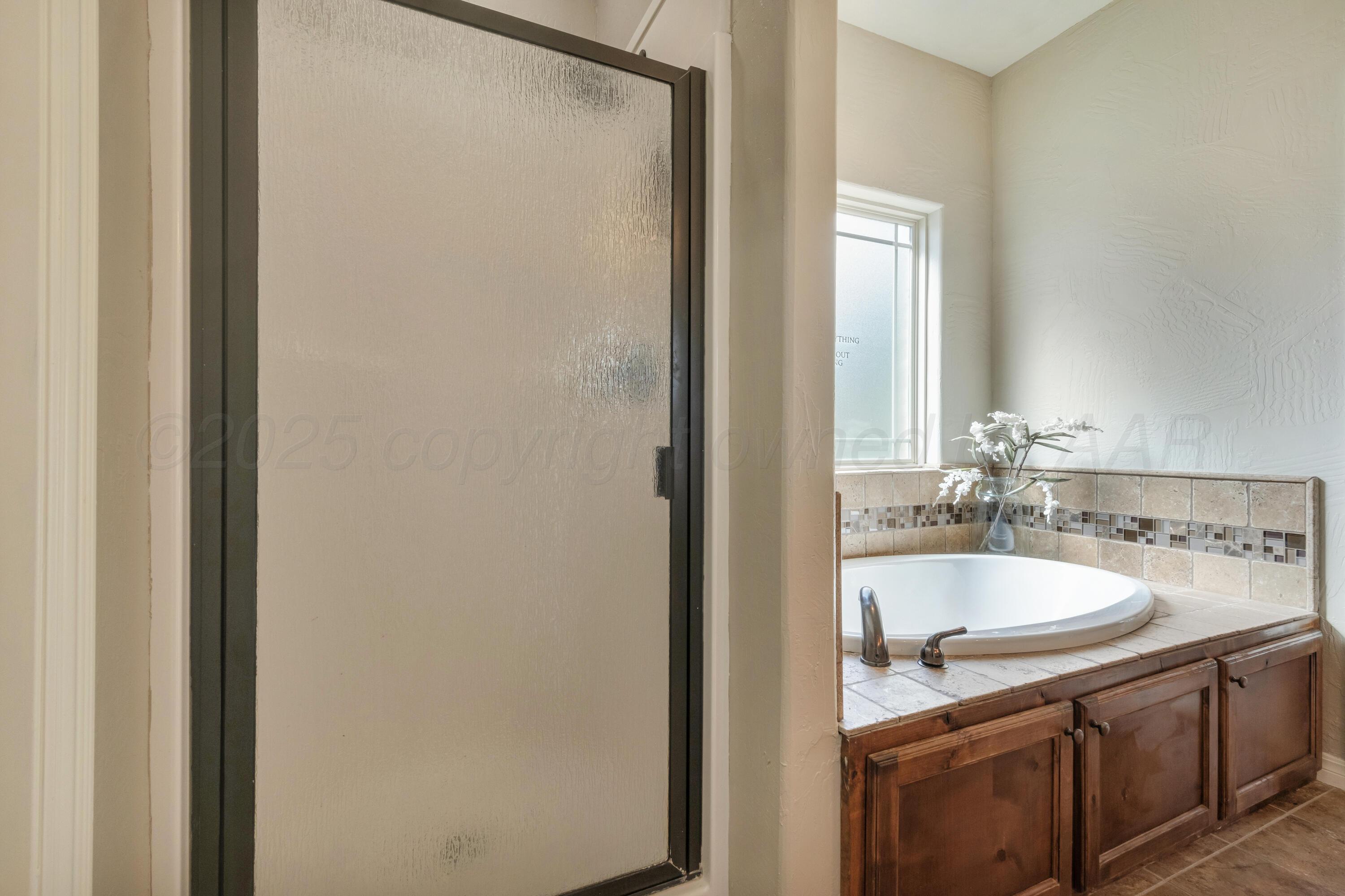 Amarillo, Texas 79119, United States, 3 Bedrooms Bedrooms, ,2 BathroomsBathrooms,Residential,Active,218048