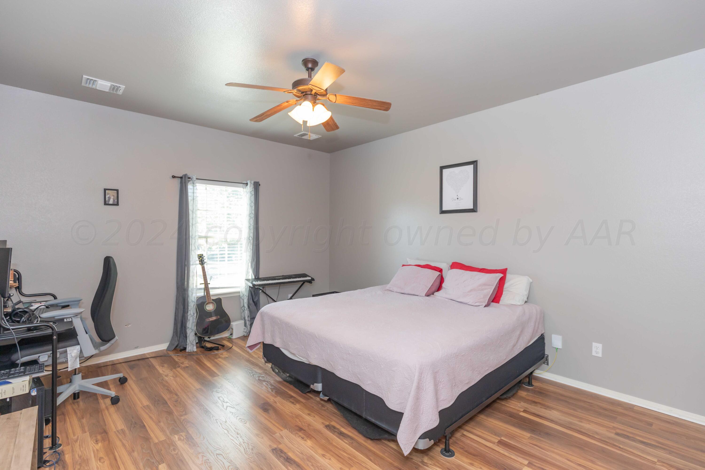 9316 Shylana Avenue, Amarillo, Idaho image 24