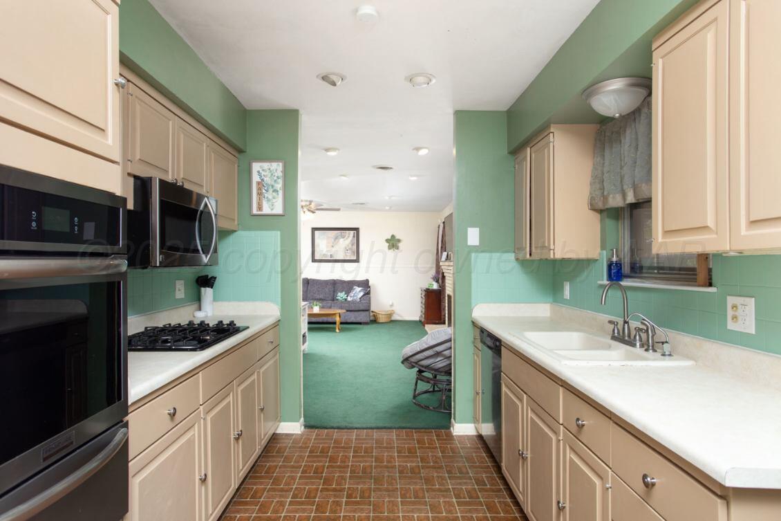 Amarillo, Texas 79110, United States, 3 Bedrooms Bedrooms, ,2 BathroomsBathrooms,Residential,Active,138747