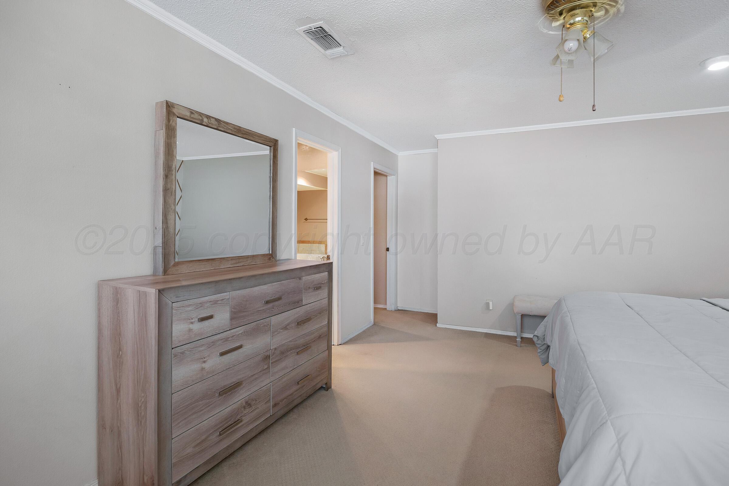 6804 N Club Meadows Drive, Amarillo, Alaska image 13
