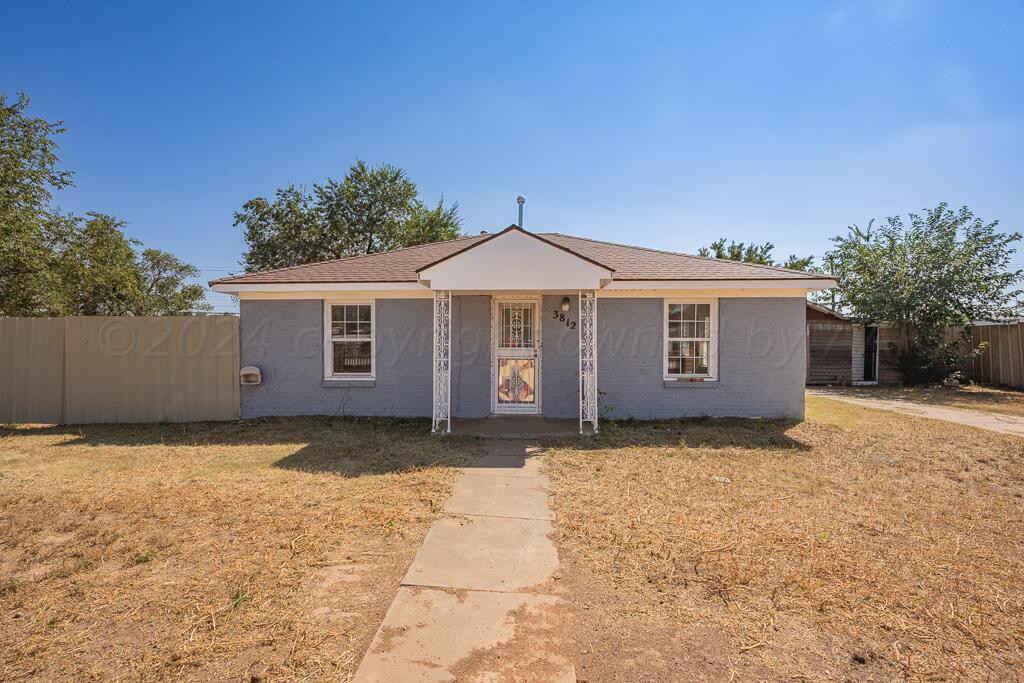 Amarillo, Texas 79107, United States, 2 Bedrooms Bedrooms, ,1 BathroomBathrooms,Residential,Pending,45740