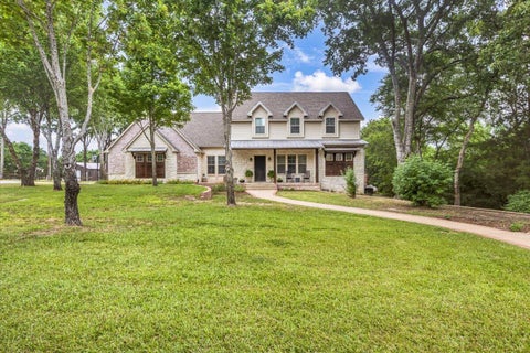 Homes For Sale - 16510 Fox Run Lane<br/> Lindale, TX 75771